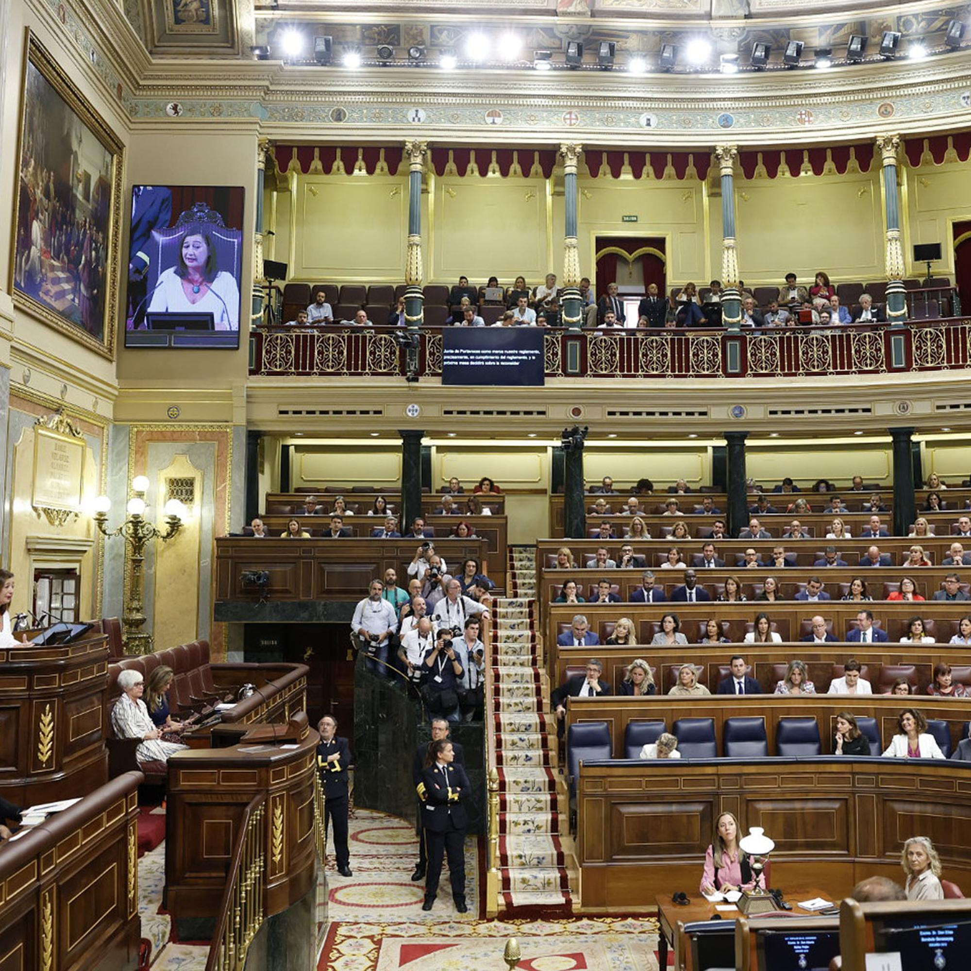 Congreso debate uso de las lenguas comunidad autónoma
