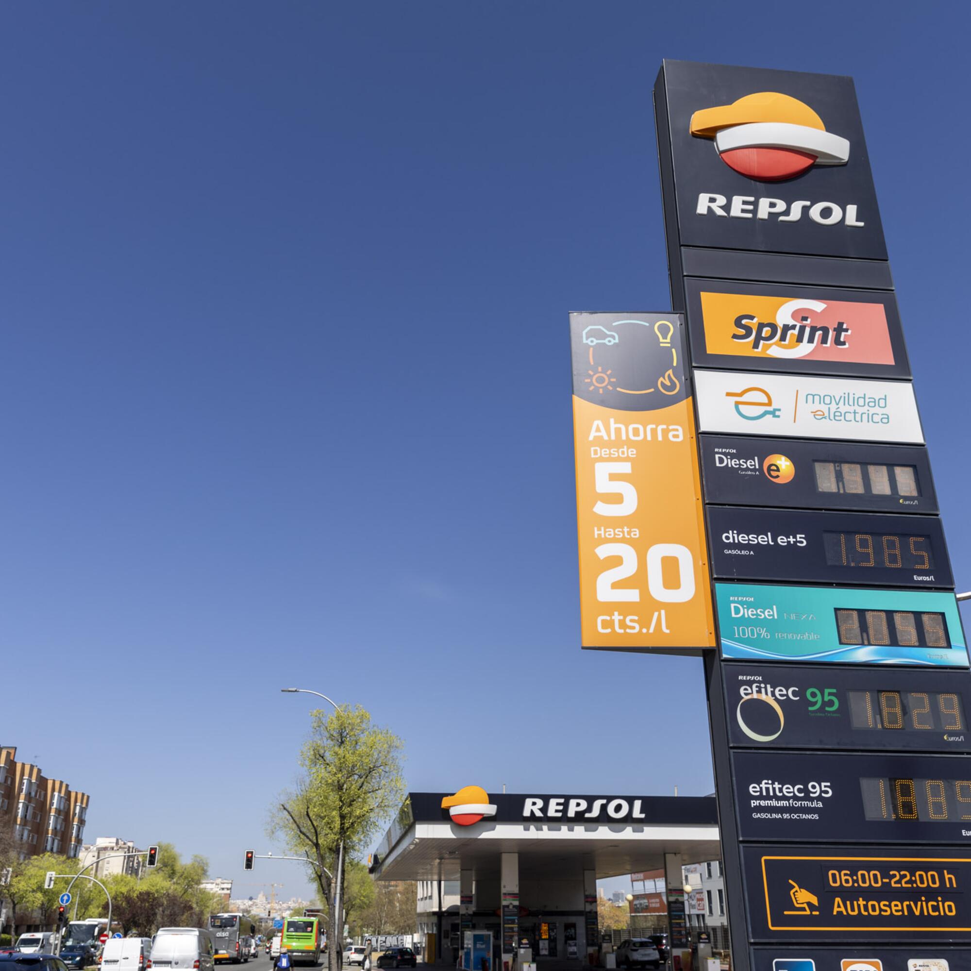 Gasolinera Repsol Villaverde - 2