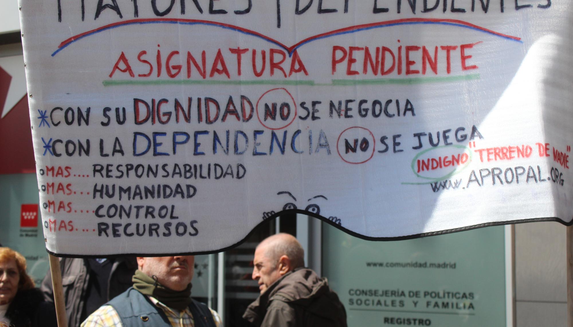 Protestas Residencia Mayores Maltrato Comunidad de Madrid 25/04/19