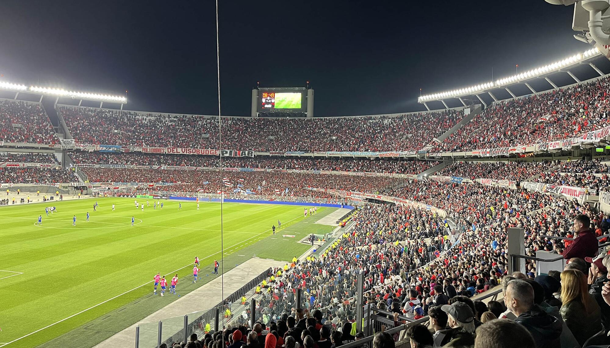 Monumental River Plate