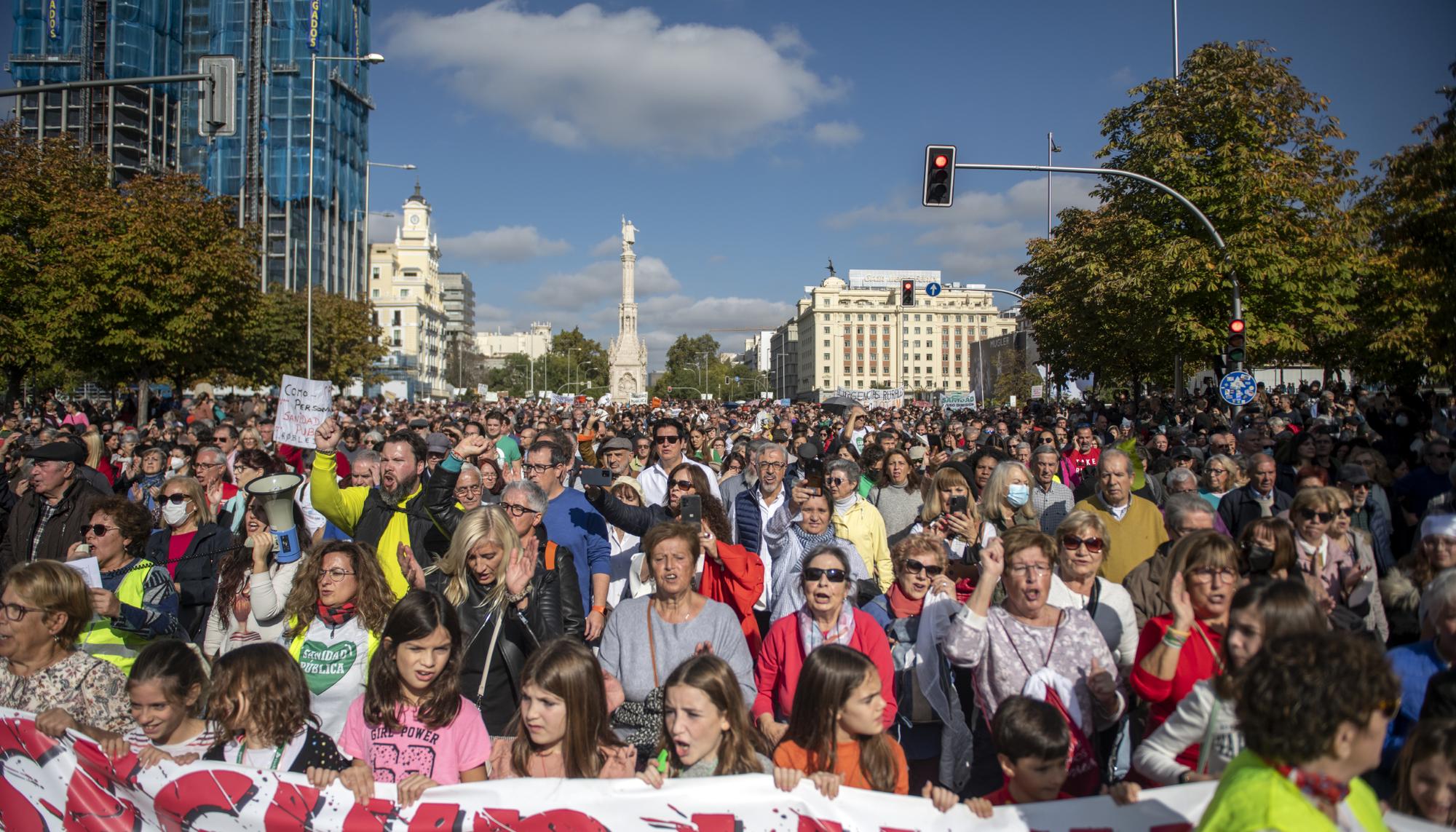 Manifestación por la Sanidad Pública en Madrid - 10