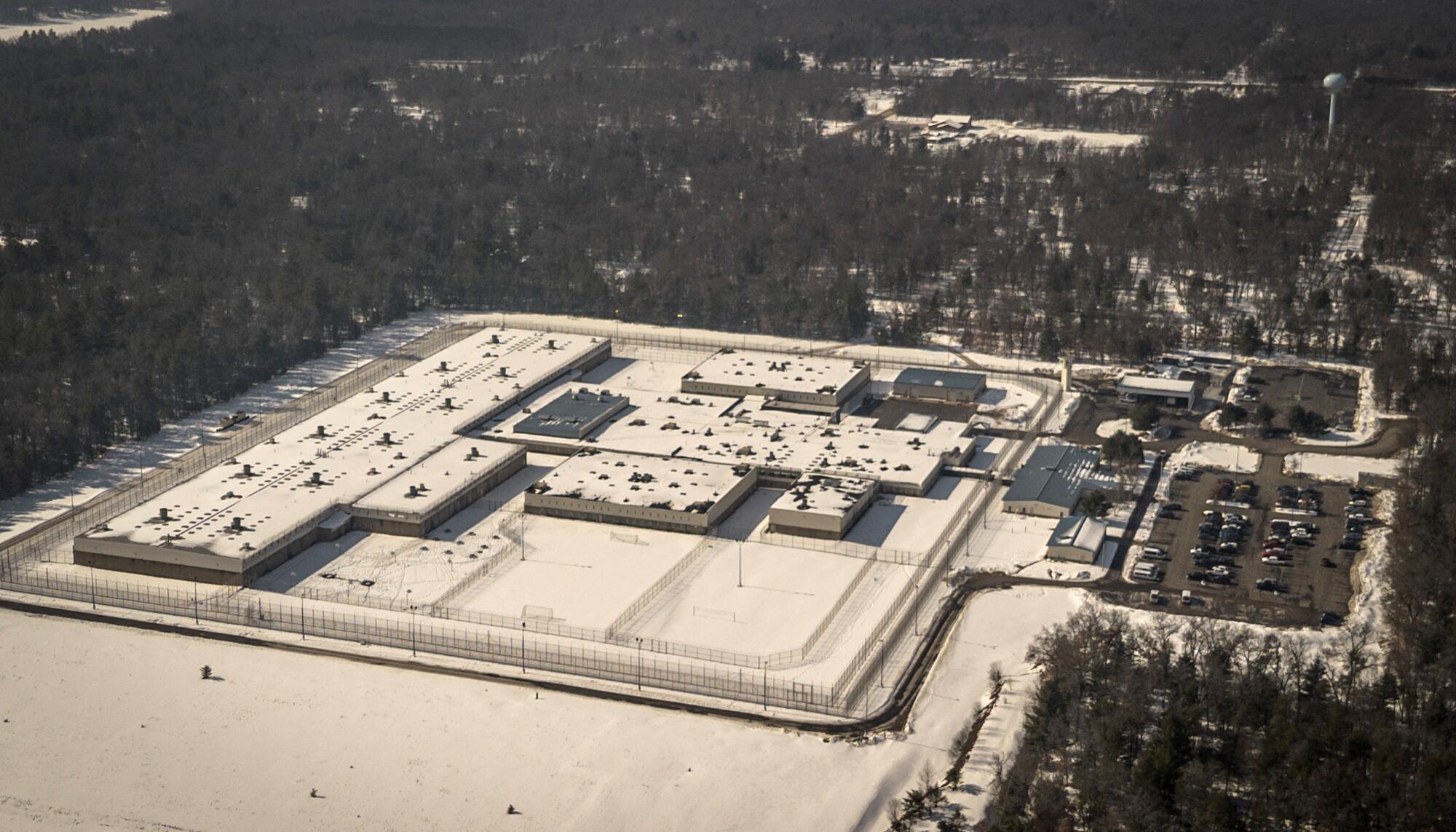 Protestas contra los abusos en el centro de detención para migrantes de North Lake (Michigan). - 9
