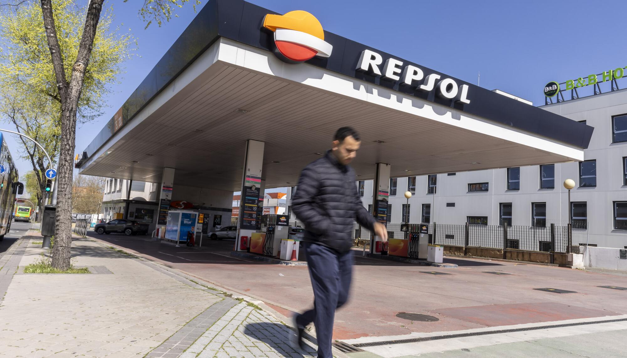 Gasolinera Repsol Villaverde - 3