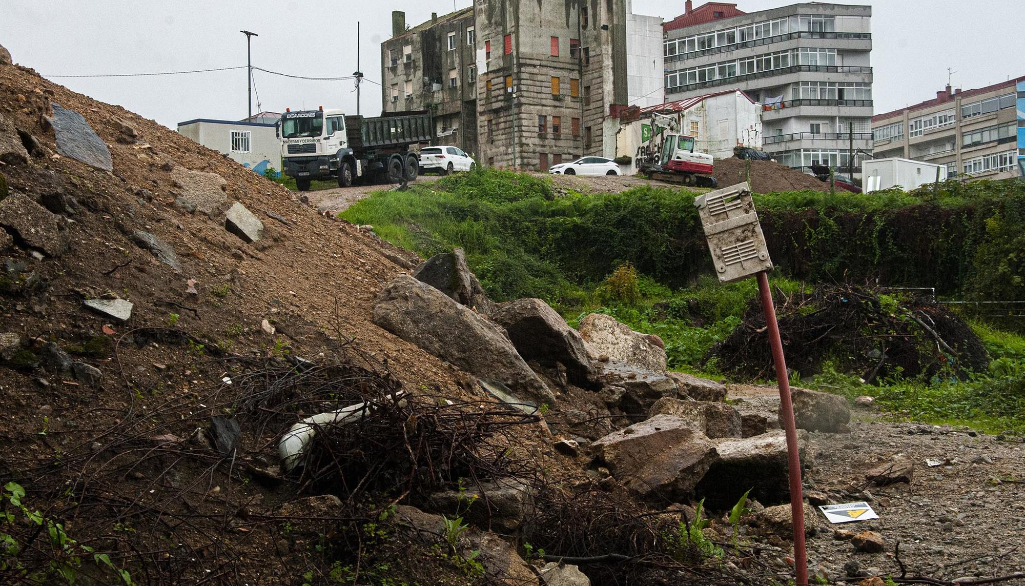 Desprendemento de terra nunha urbanización de luxo en Vigo. - 9