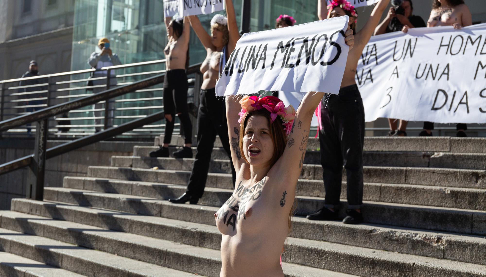 Femen Reina Sofia asesinatos machistas - 2