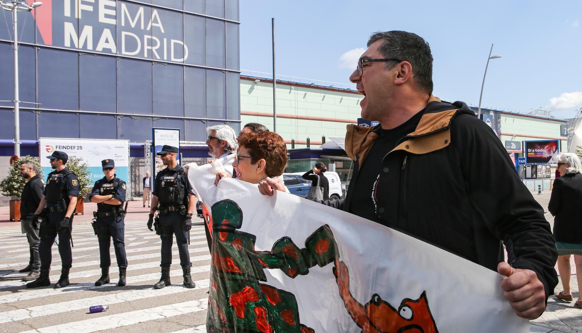 Acción armas 2025 - 13