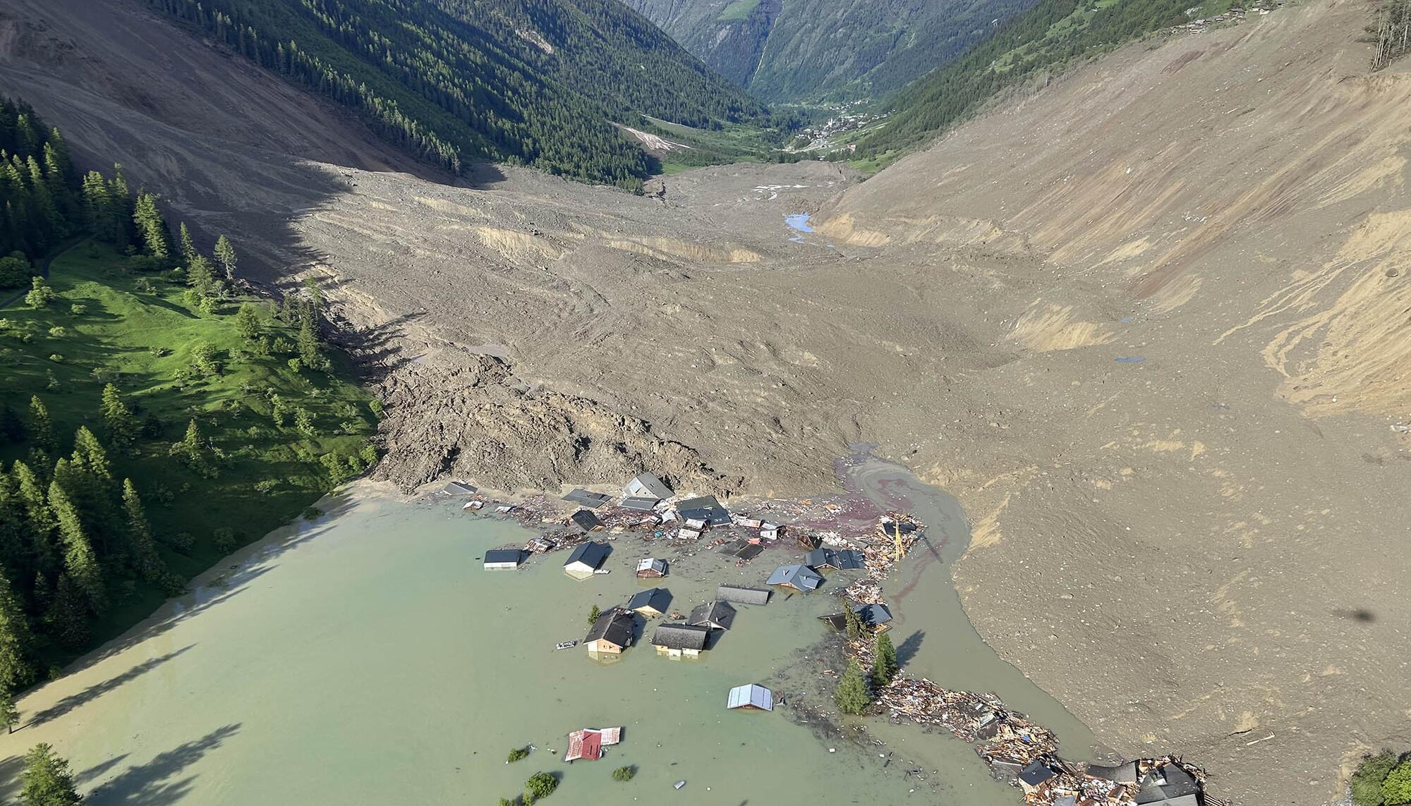 Alpes avalancha glaciar Birch