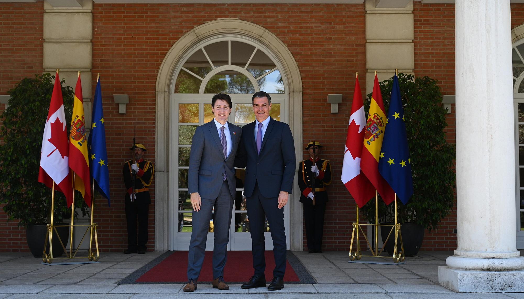 El presidente del Gobierno, Pedro Sánchez, y el primer ministro de Canadá, Justin Trudeau - 2