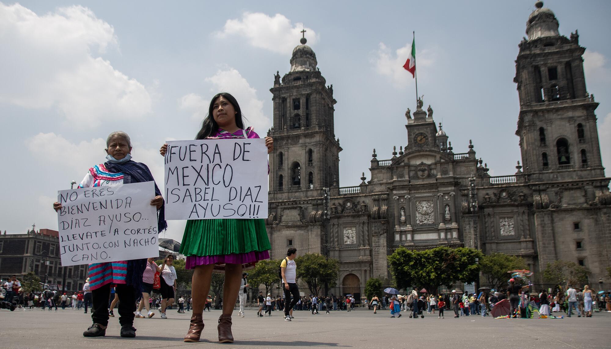 Ayuso México - 11