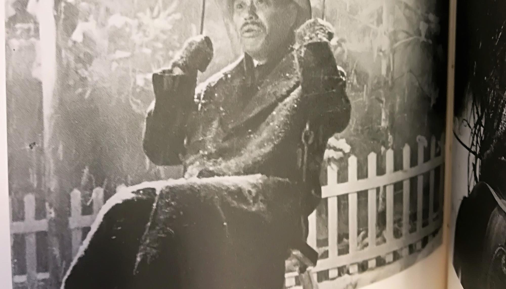 Escena de la película Vivir de  Akira Kurosawa