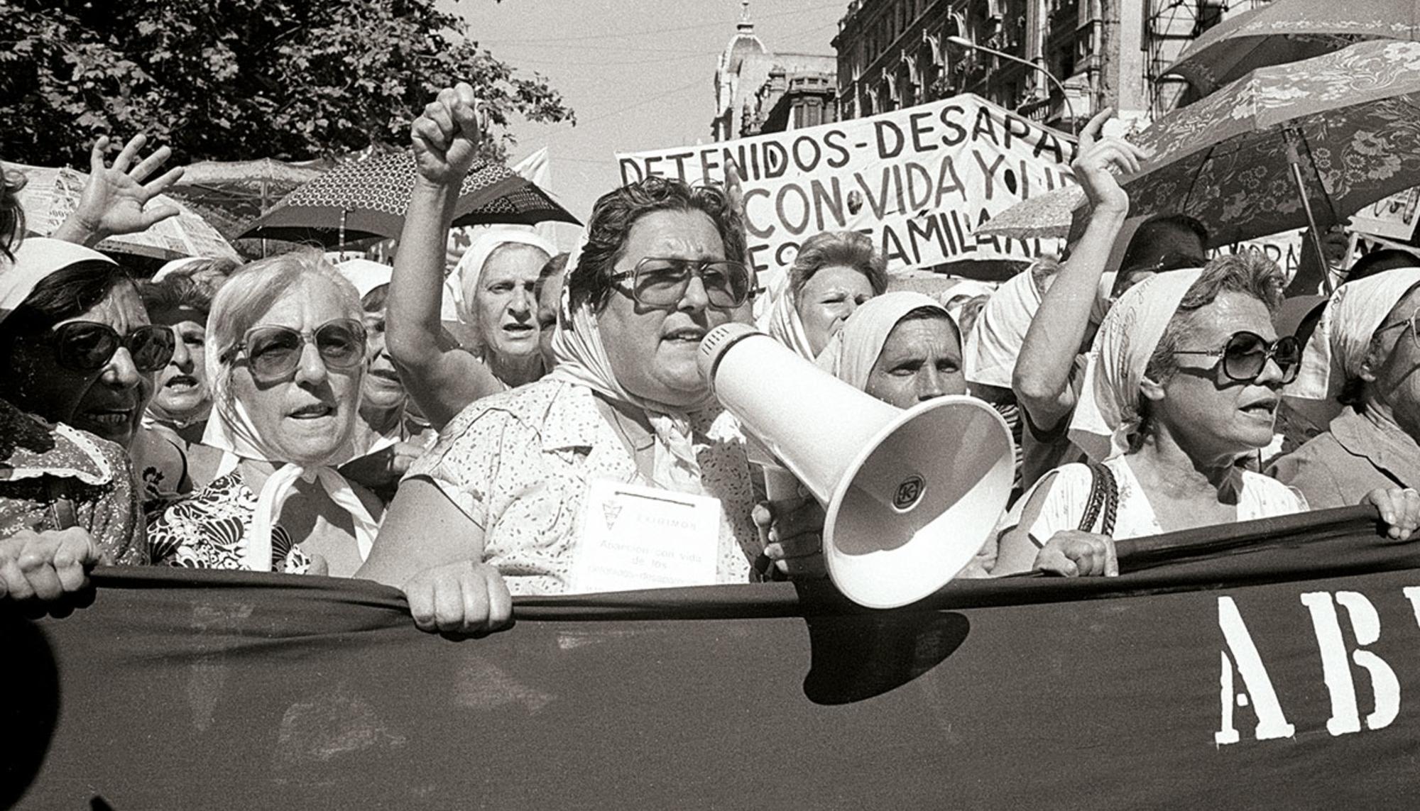 Hebe de Bonafini, en una manifestación de las Madres de la Plaza de Mayo.