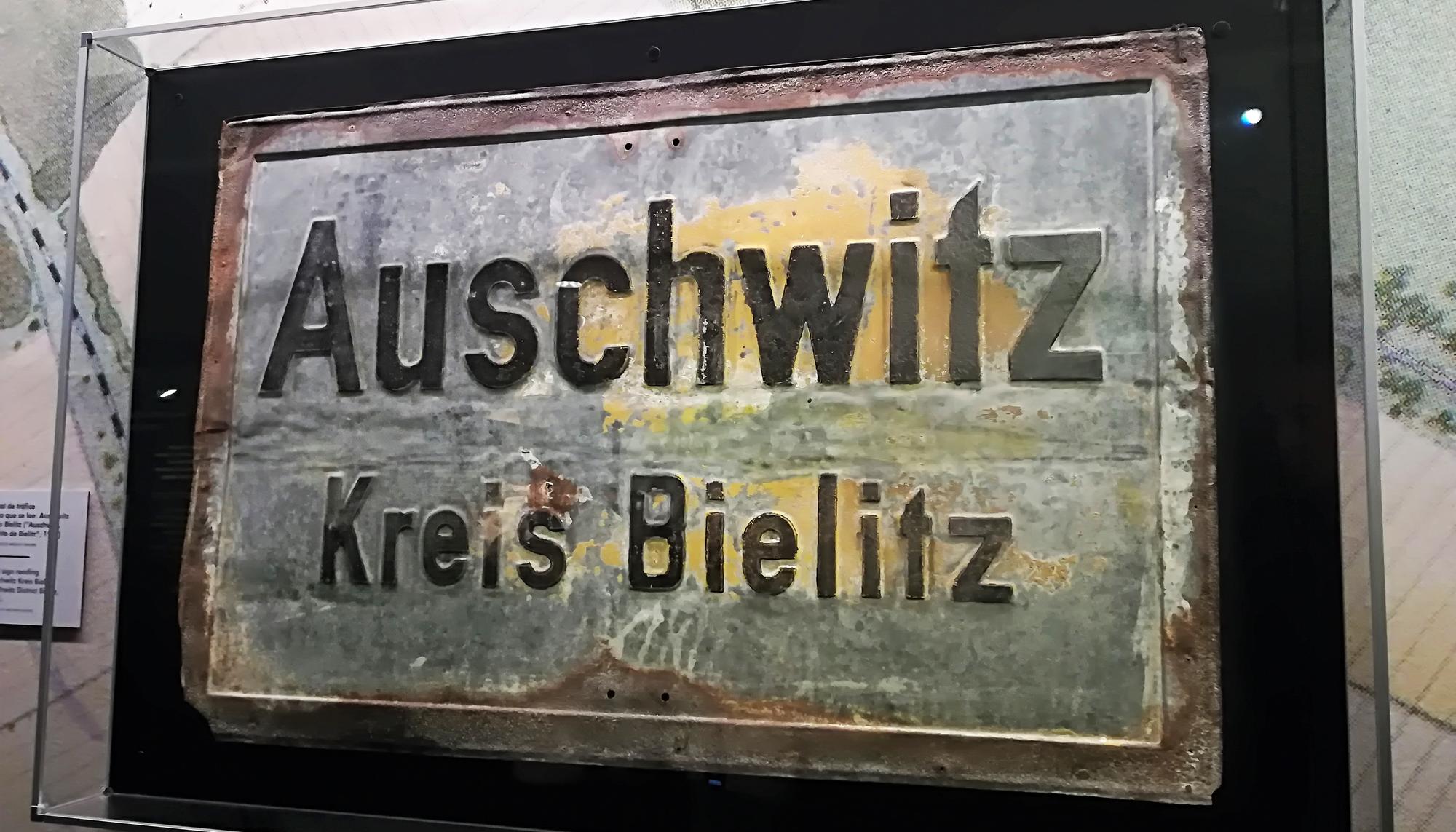 Exposición Auschwitz: no hace mucho, no muy lejos. Centro de Exposiciones Arte Canal de Madrid