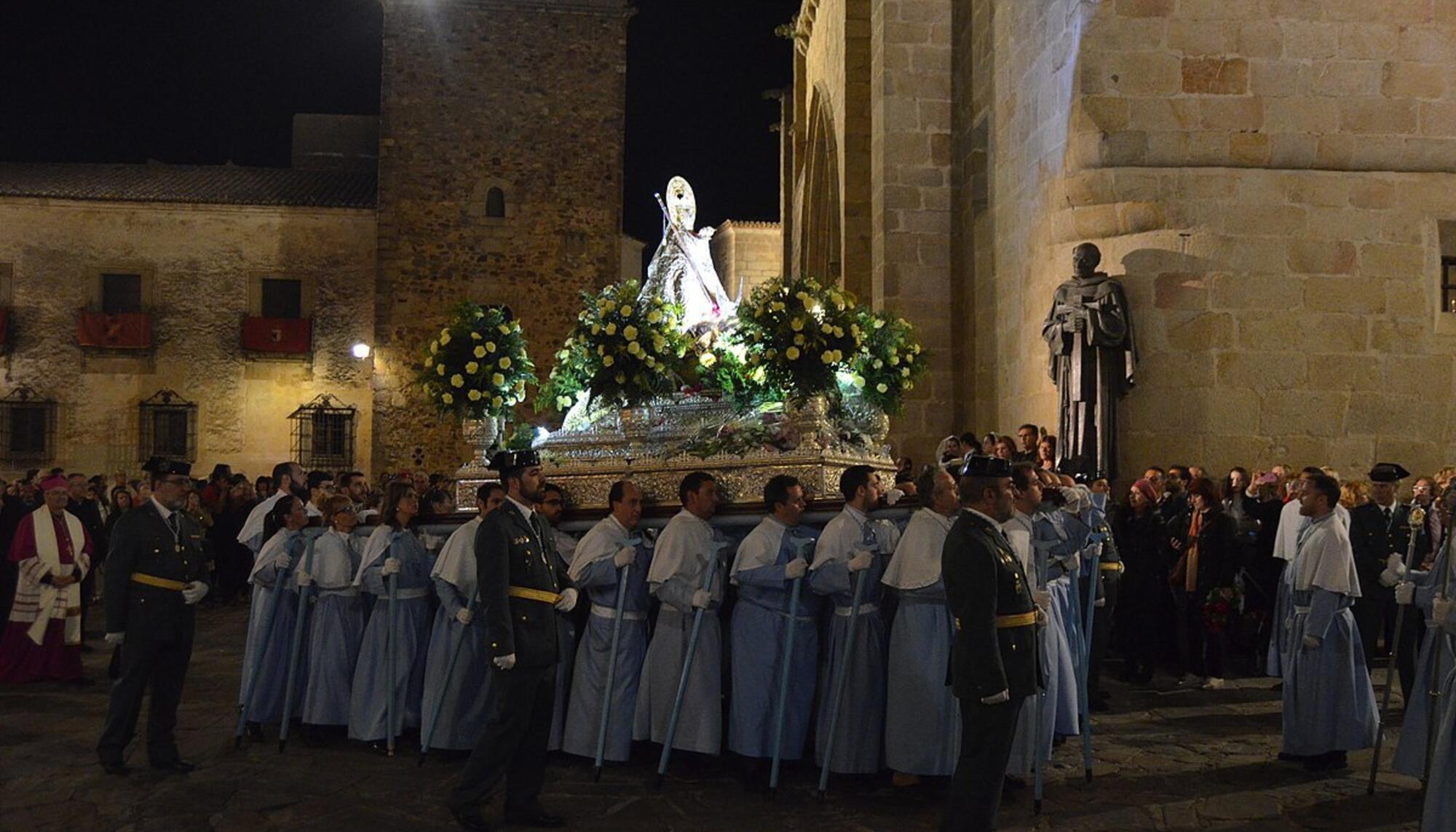 Cofradía Virgen de la Montaña