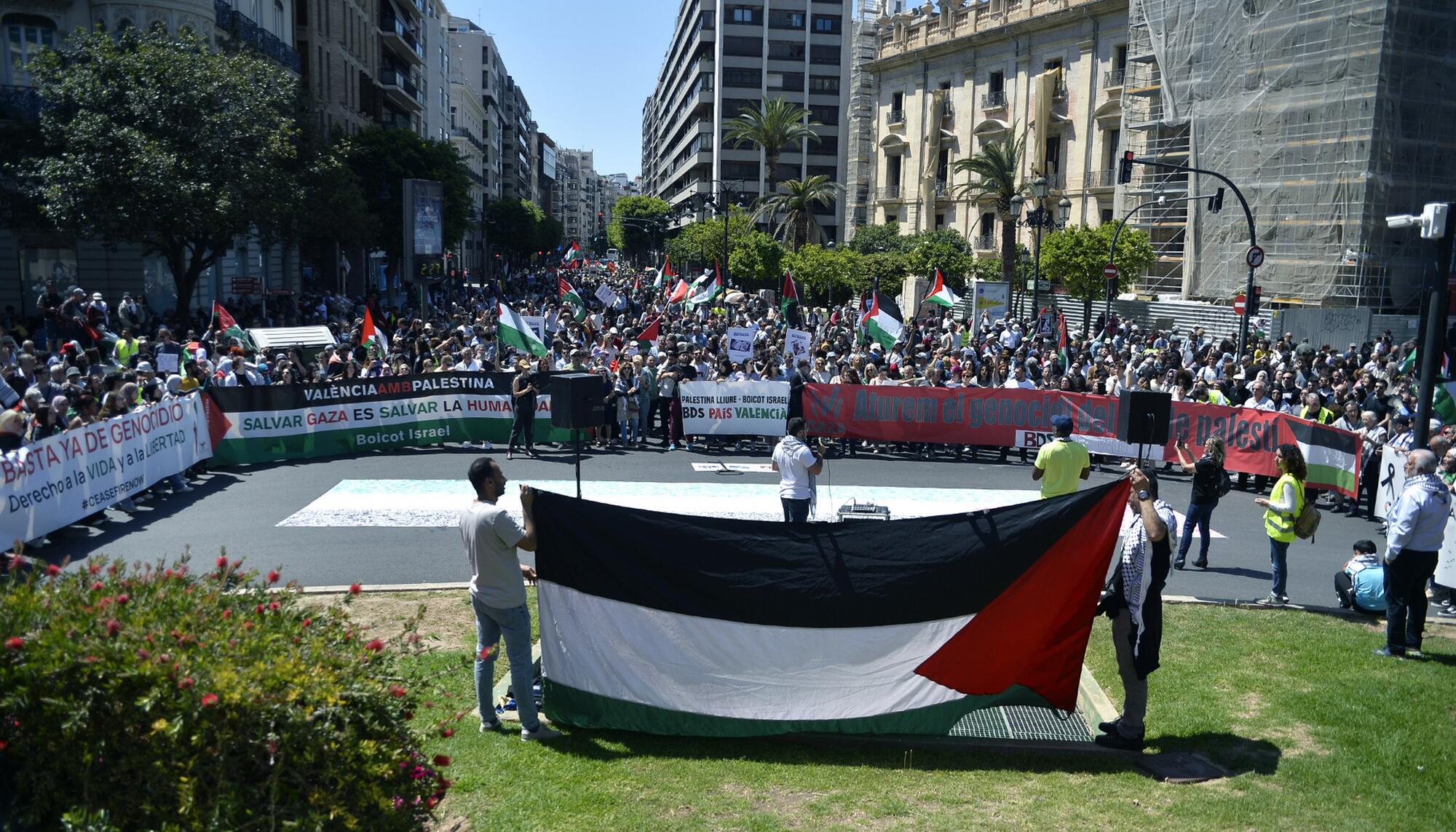 Manifestaciones País Valenciá solidaridad con Palestina 20-21 abril  - 4
