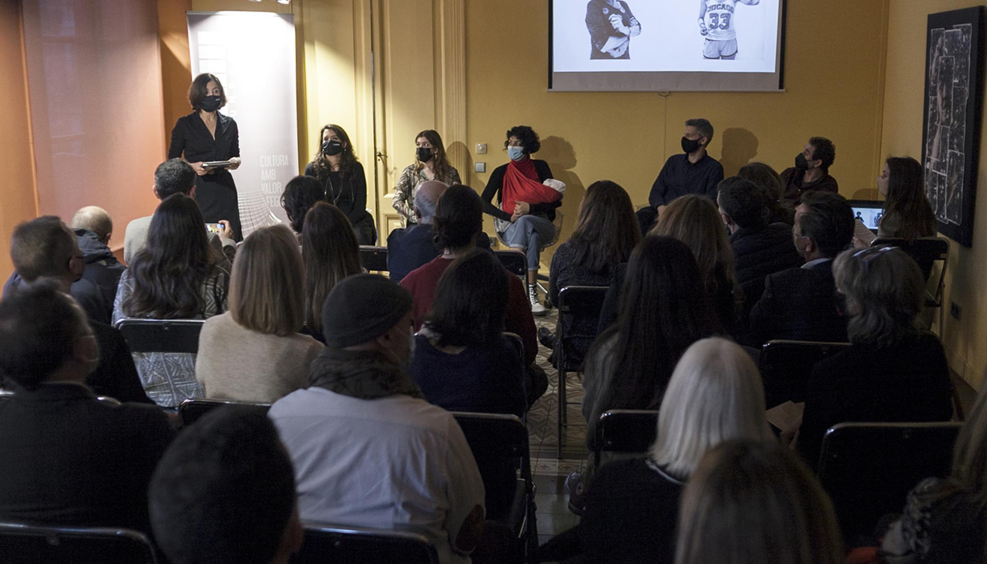 Presentación del fotolibro "BRIANS: Mujeres invisibles" en la sede de la Fundación SETBA