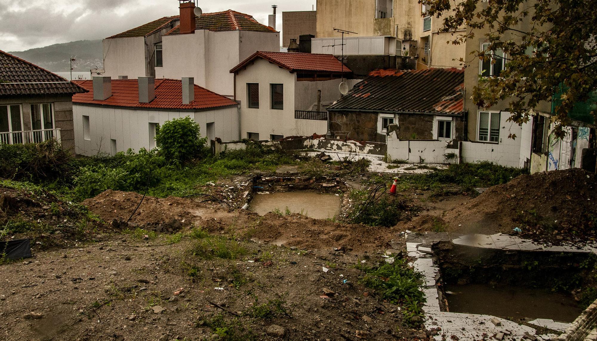Desprendemento de terra nunha urbanización de luxo en Vigo. - 13