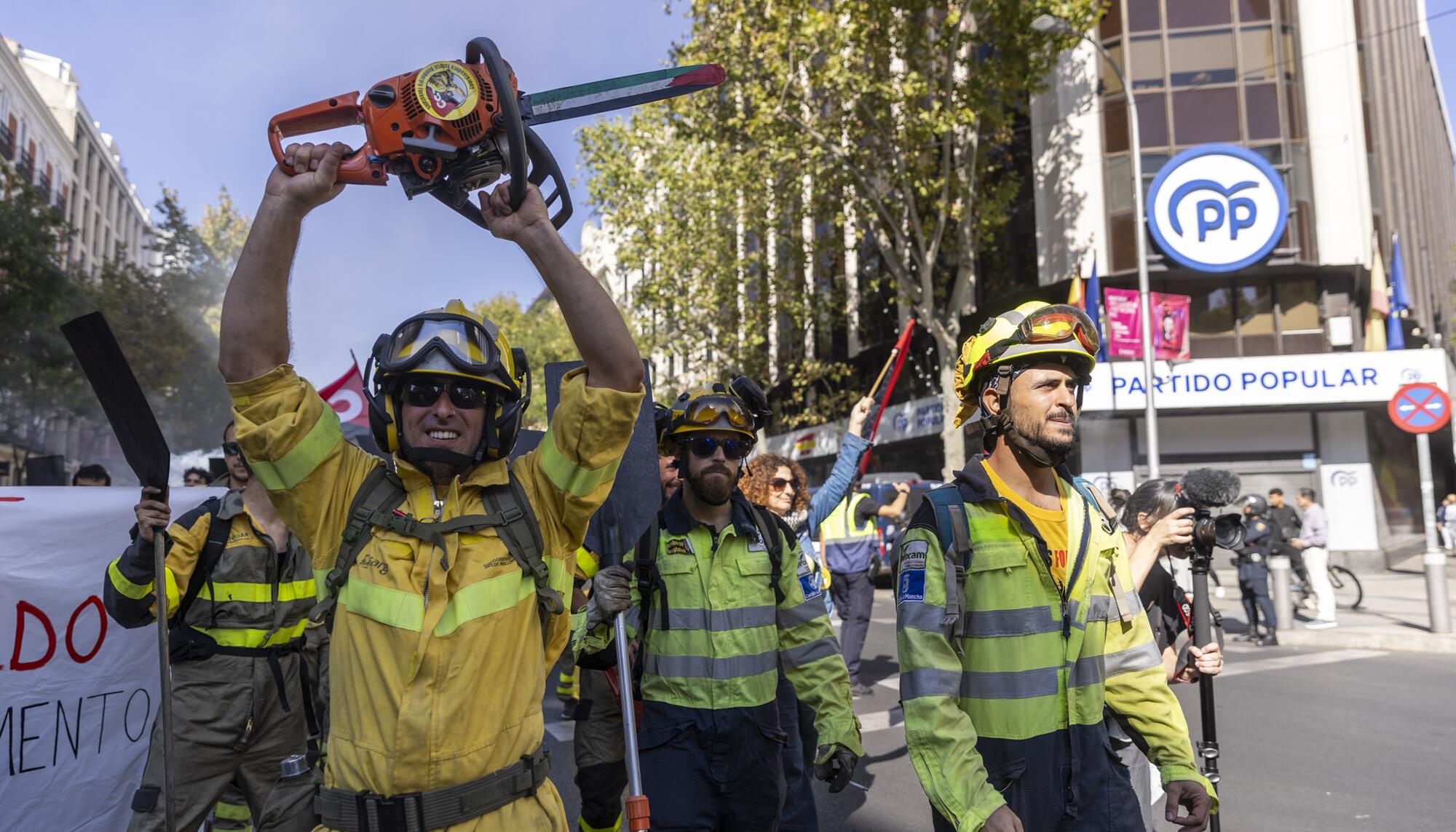 Manifestación bomberos forestales 18 octubre - 11