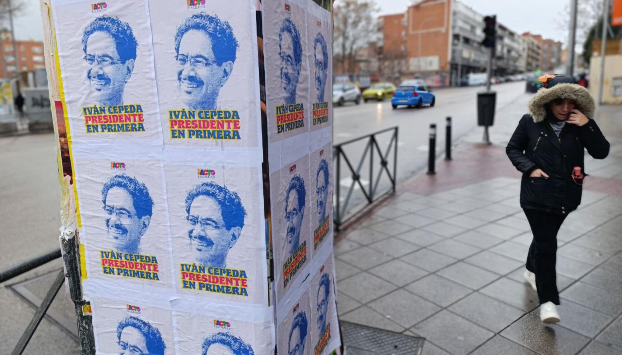 Carteles de Iván Cepeda en Oporto (Madrid) 1