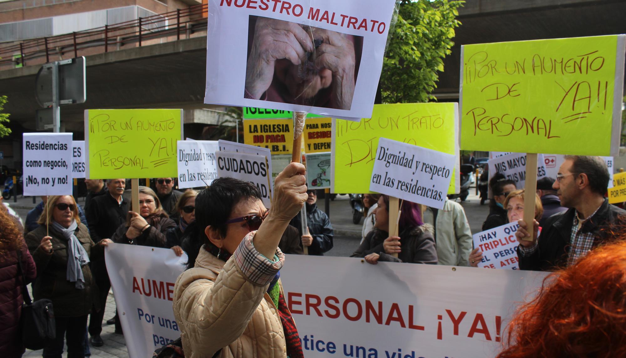 Protesta Residencia Mayores Madrid 25/04/19