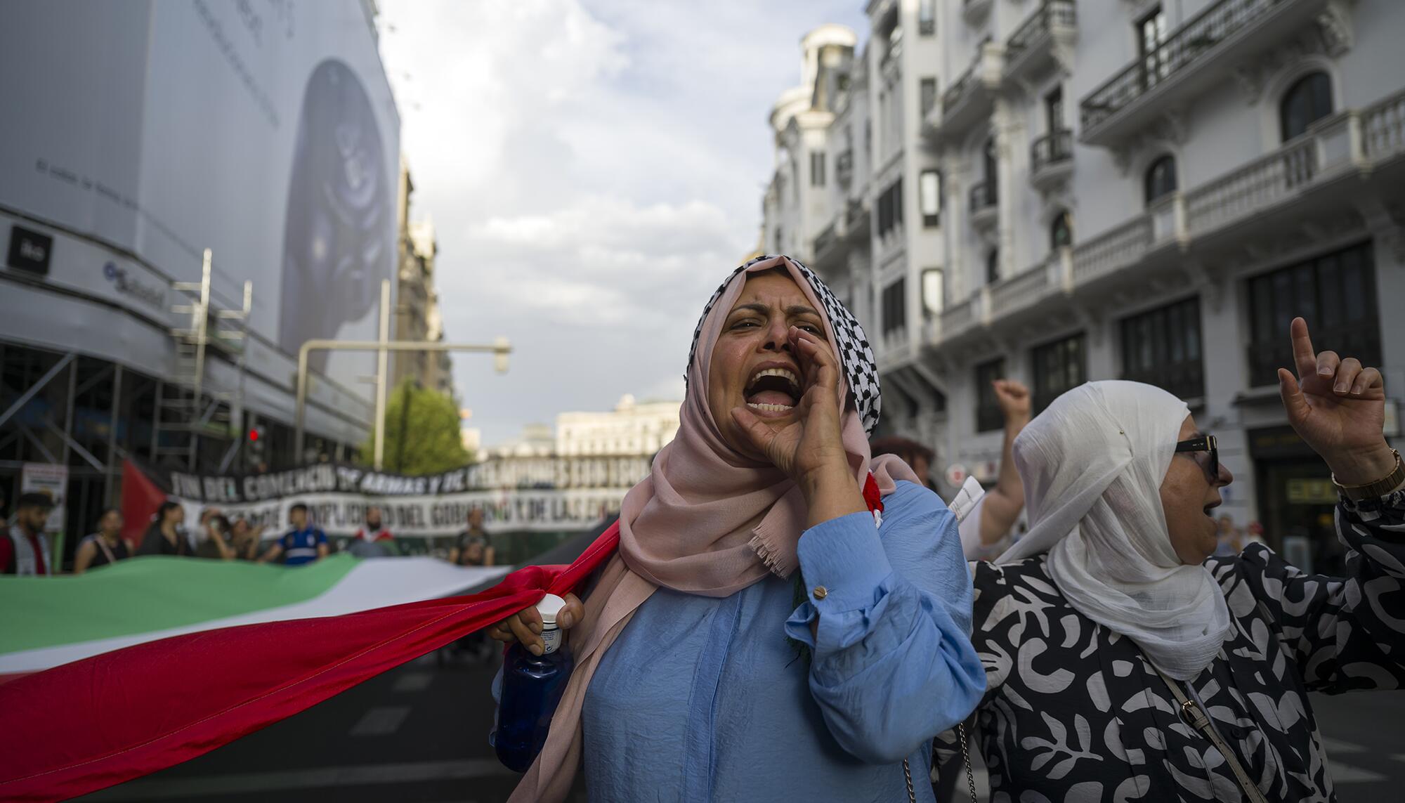Gaza Cibeles Plza España - 11