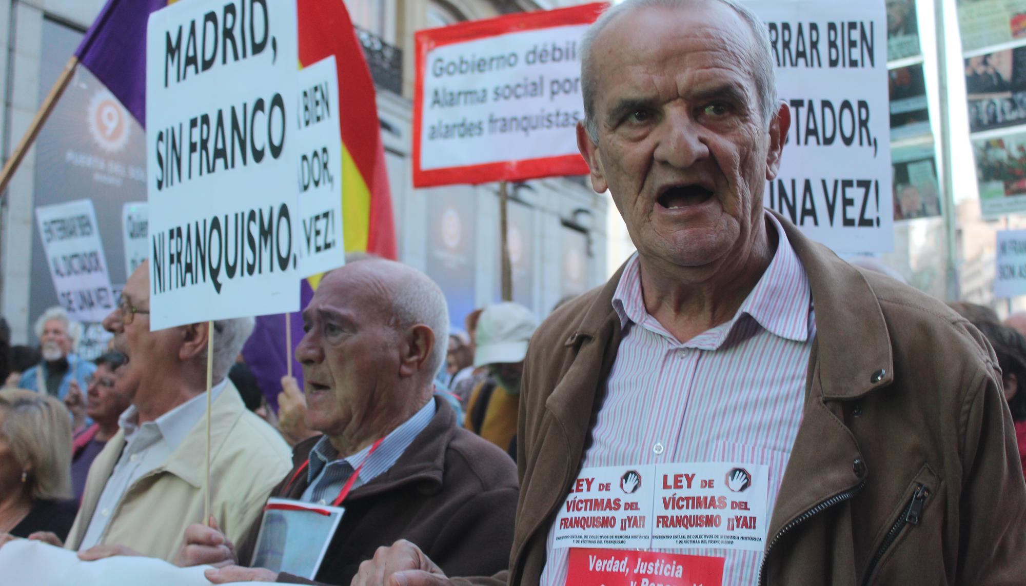 manifestación contra la impunidad del franquismo 2