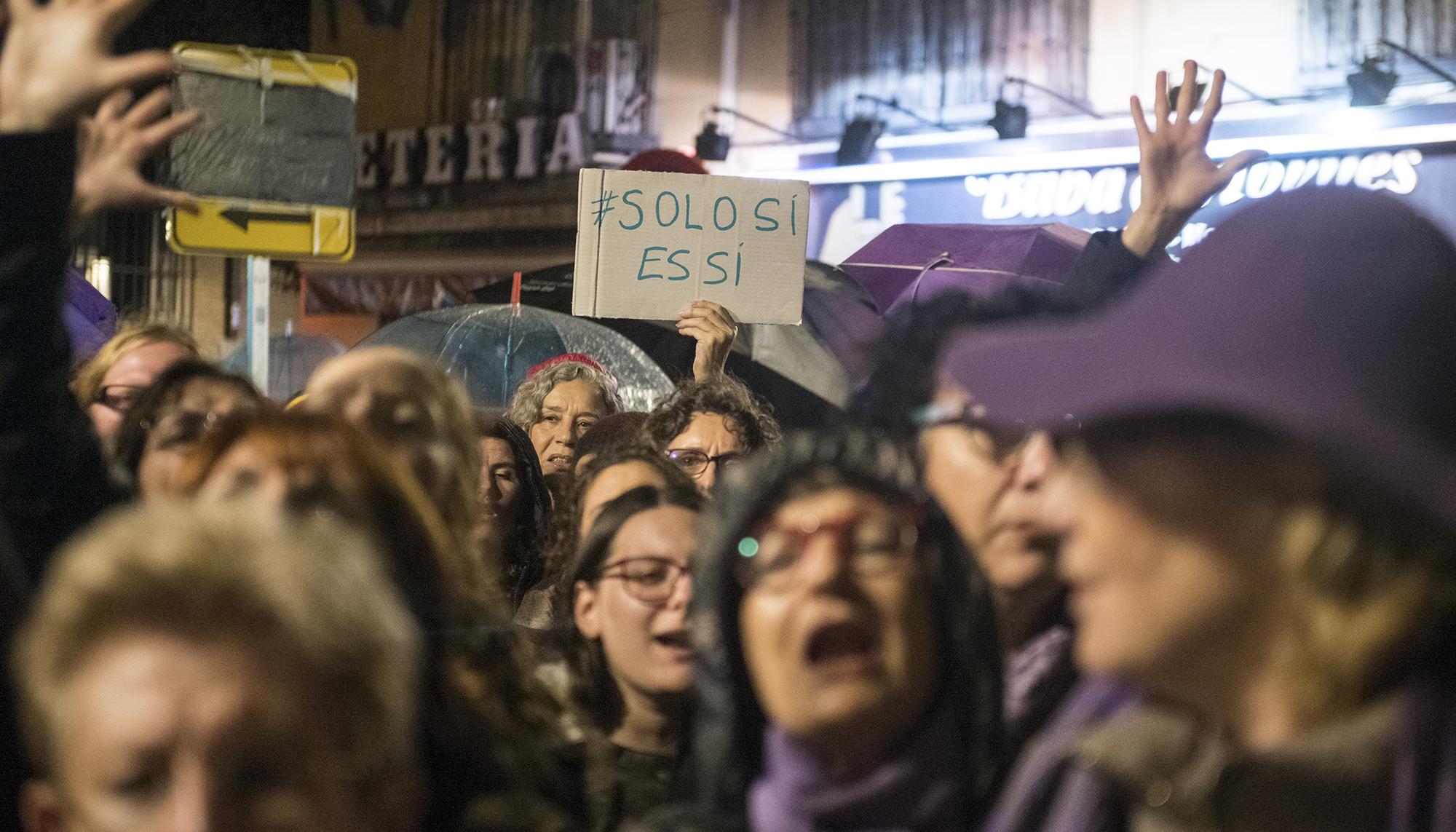 Manifestacion contra la sentencia del 'caso Manresa' en Madrid - 3