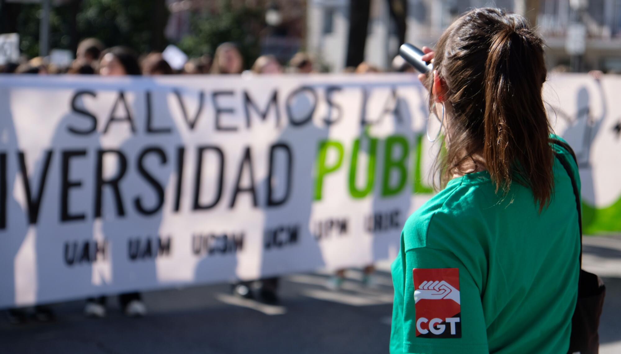 La protesta de este 23F sirvió para reunir a colectivos damnificados por las políticas del PP de Ayuso.