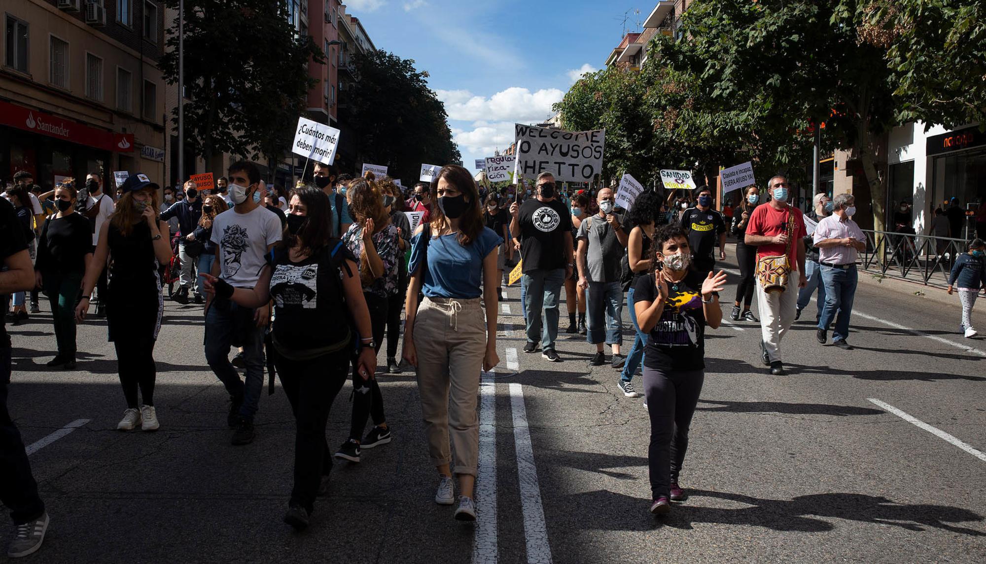 Manifestación contra la "segregación de clase" en Carabanchel, el domingo 27 de septiembre de 2020. - 12