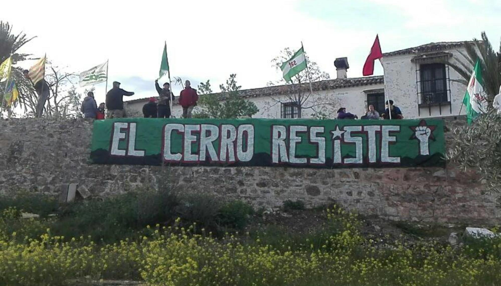 Cerro Libertad - pancarta