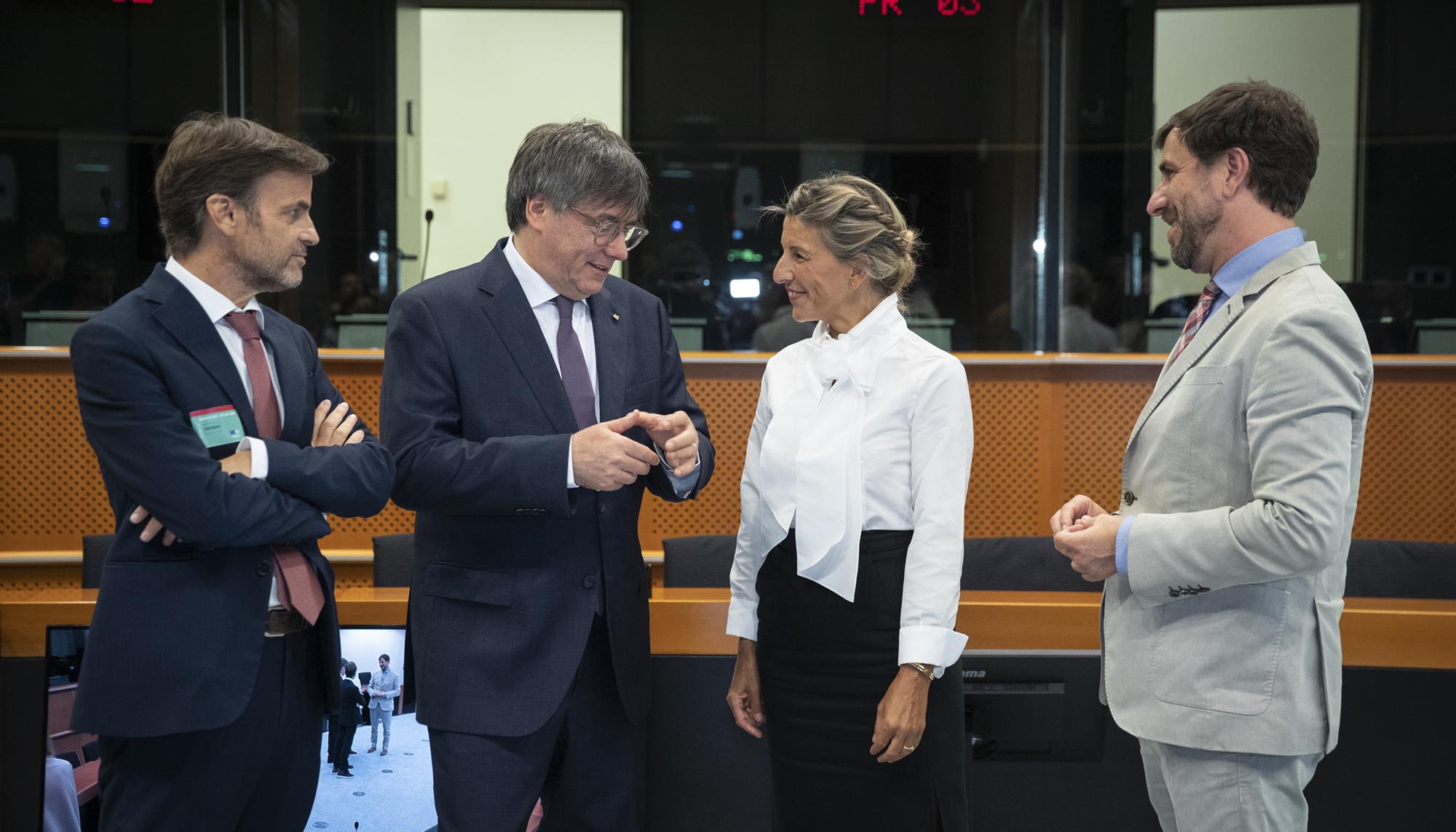 Reunión Yolanda Díaz y Carles Puigdemont  en el Parlamento Europeo - 3