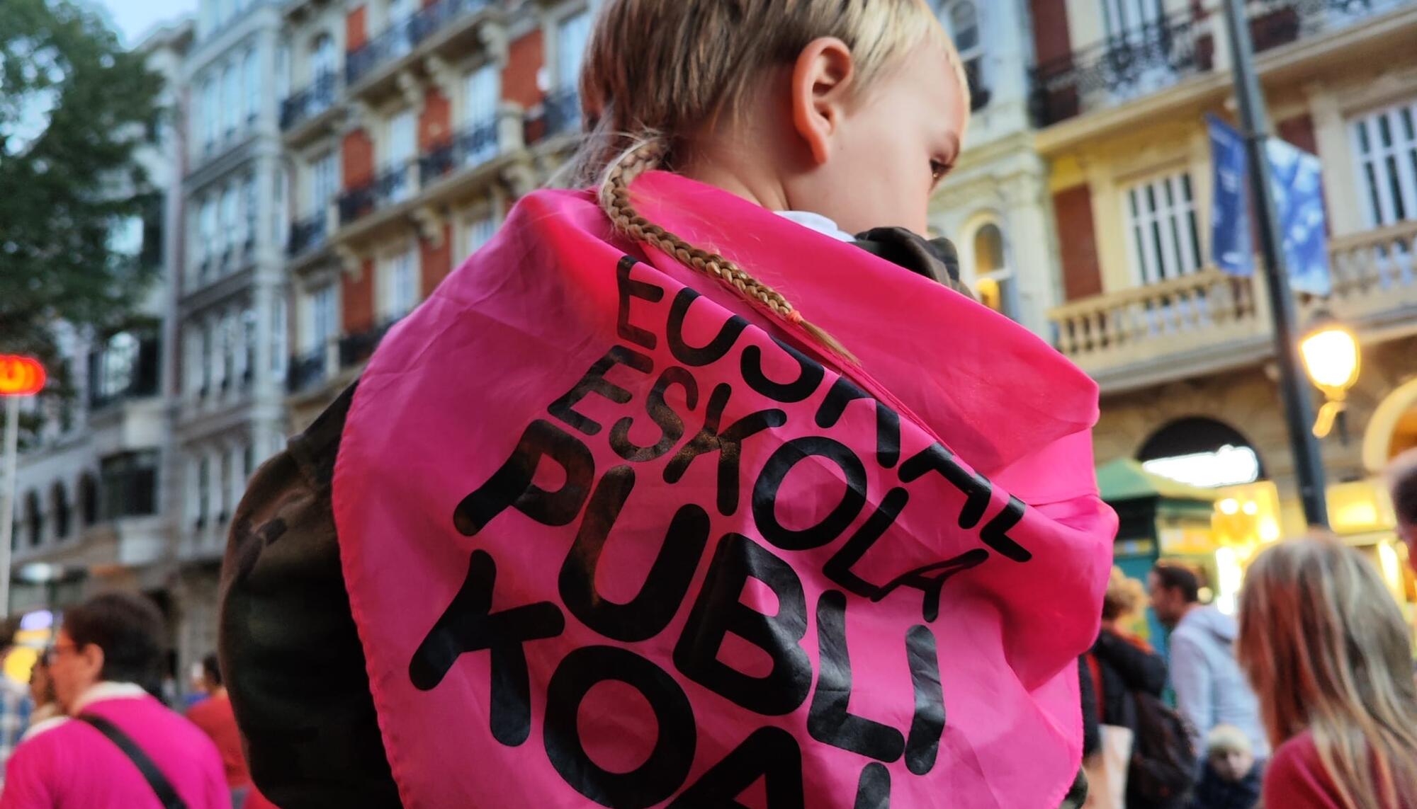 Euskal_eskola_publikoa_aurrera