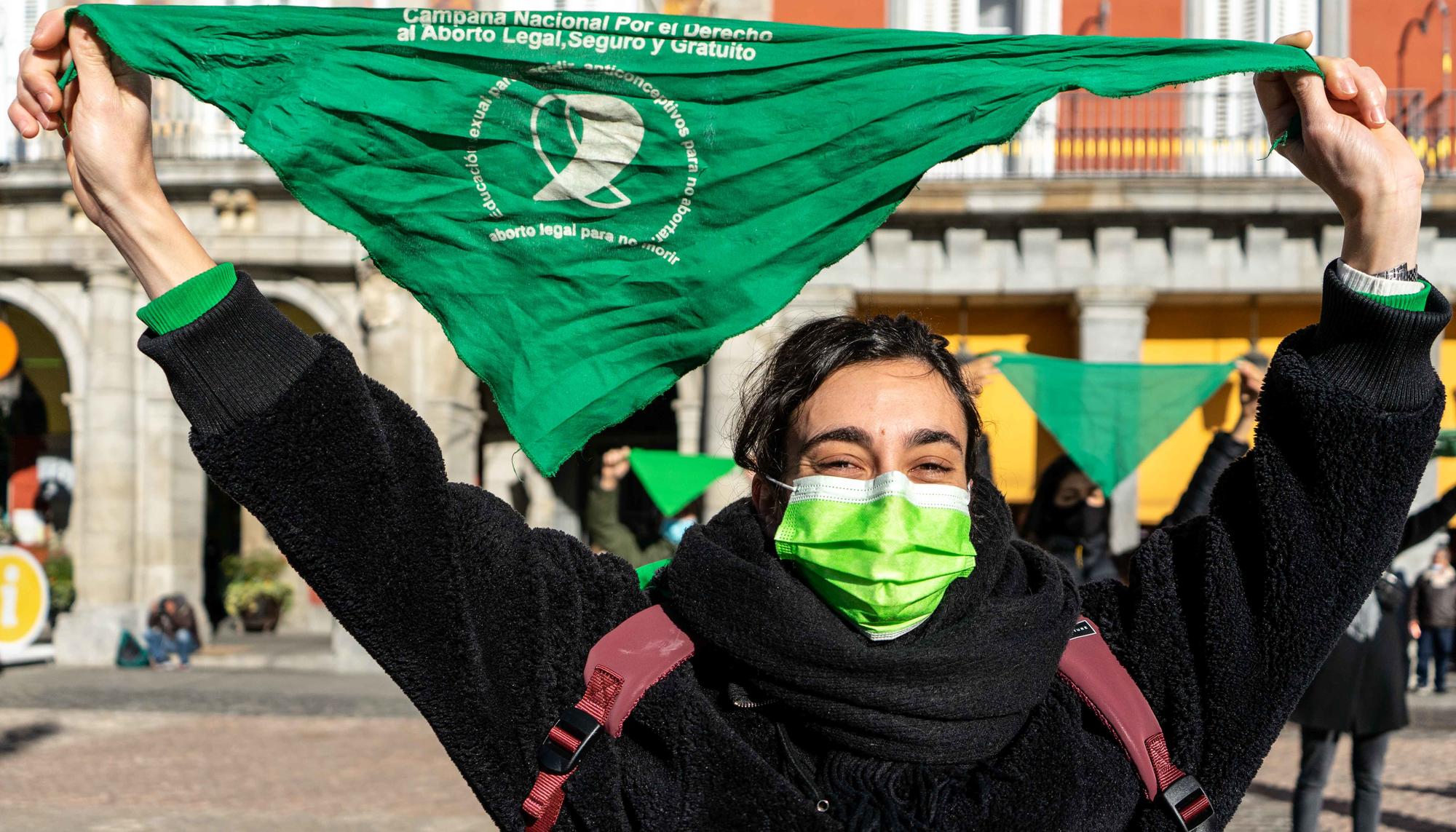 Mani Madrid Apoyo Aborto en Argentina 5  