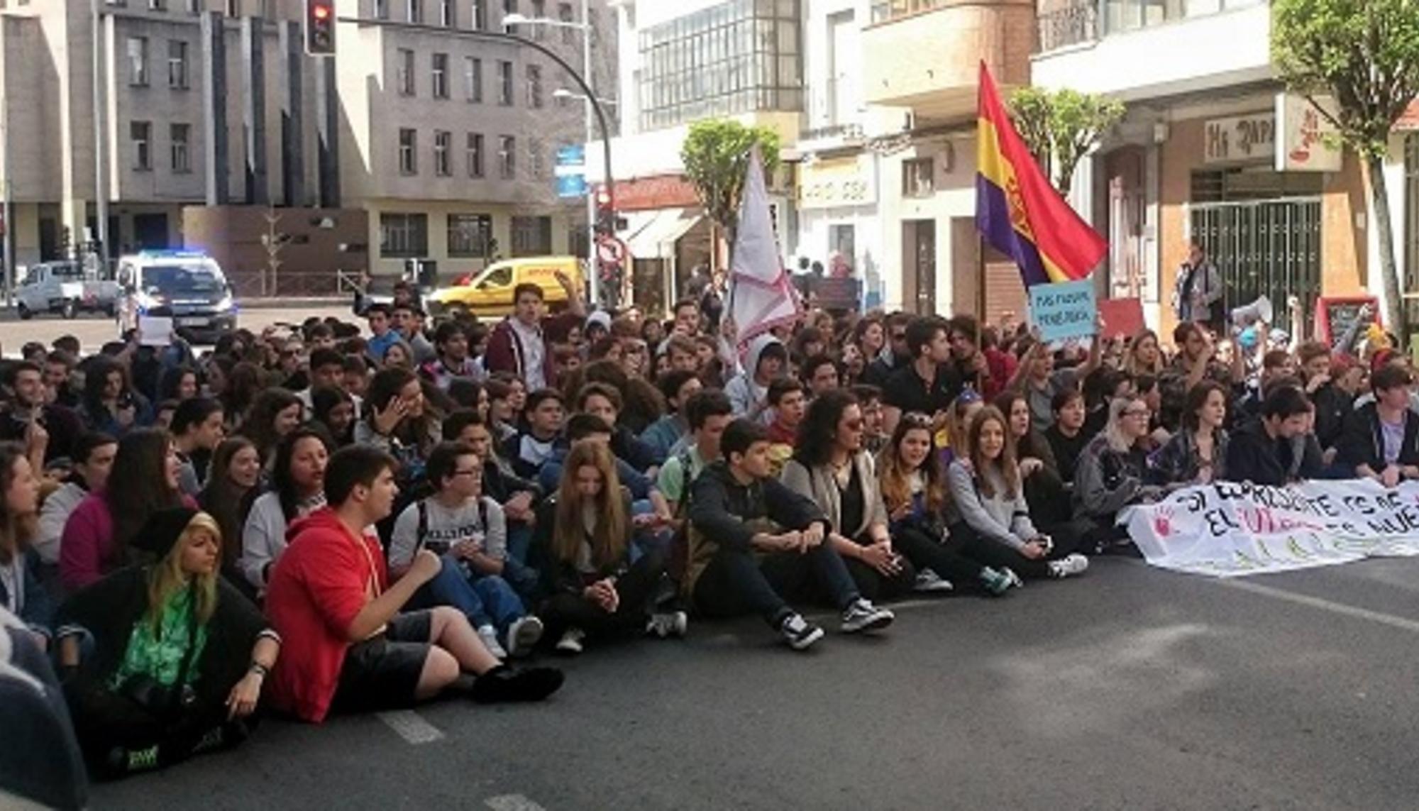 Manifestación de estudiantes en Badajoz (buena)