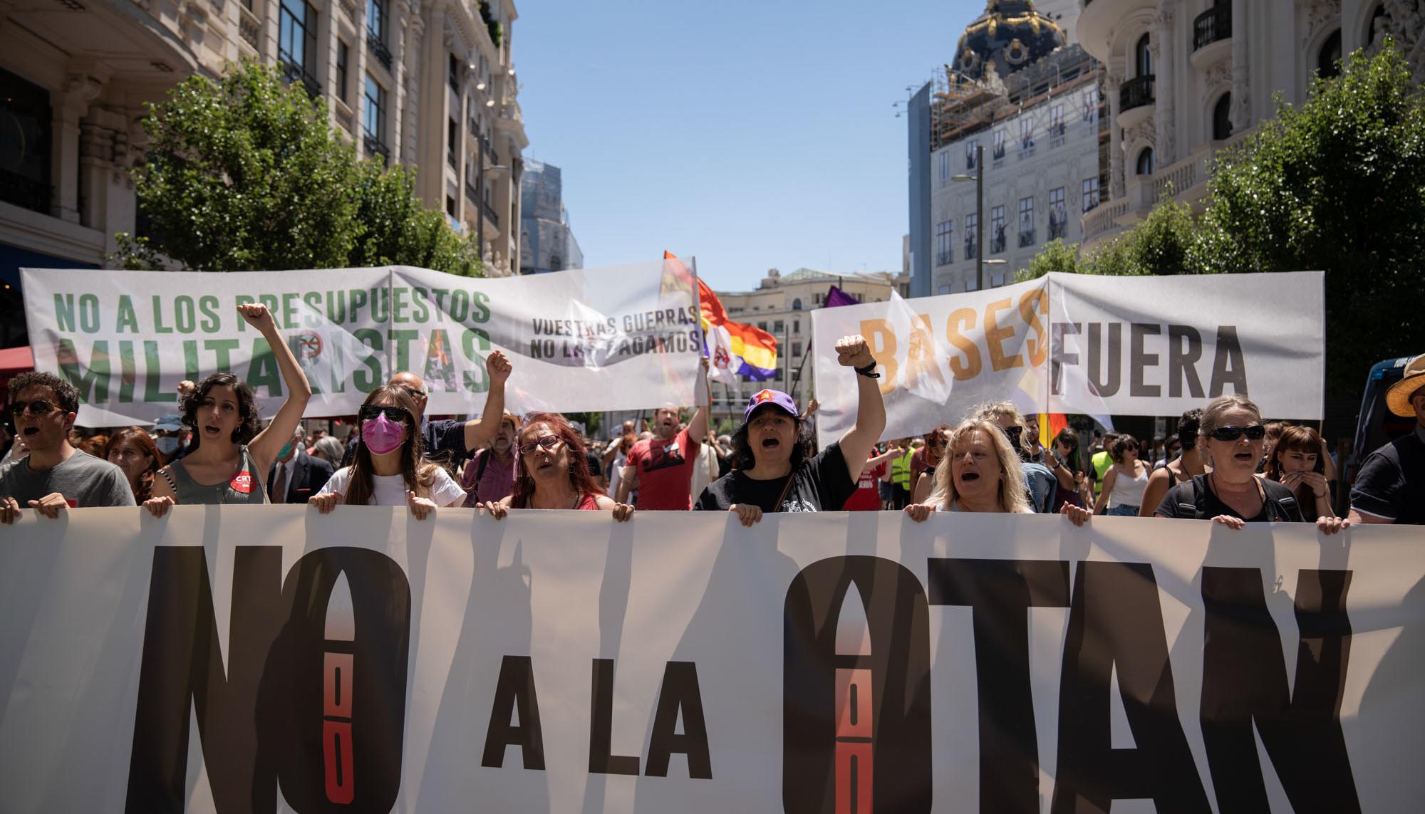 Manifestación contra la cumbre de la OTAN en Madrid - 19