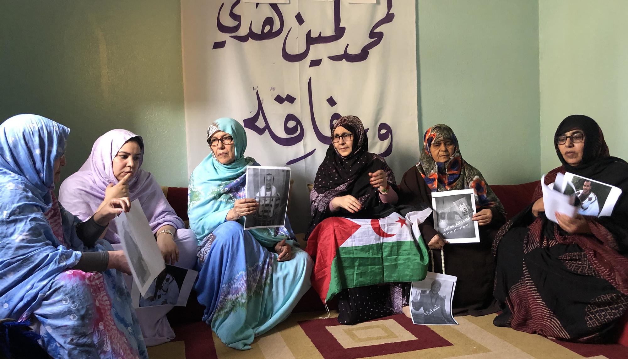 Expresas políticas se solidarizan con Haddi en casa de su familia 
