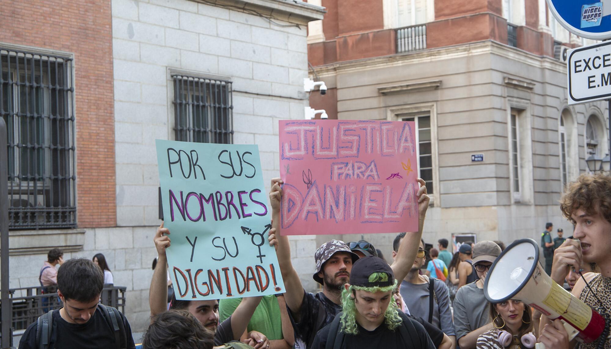 Concentración Derechos Trans fallecidas Ministerio - 10