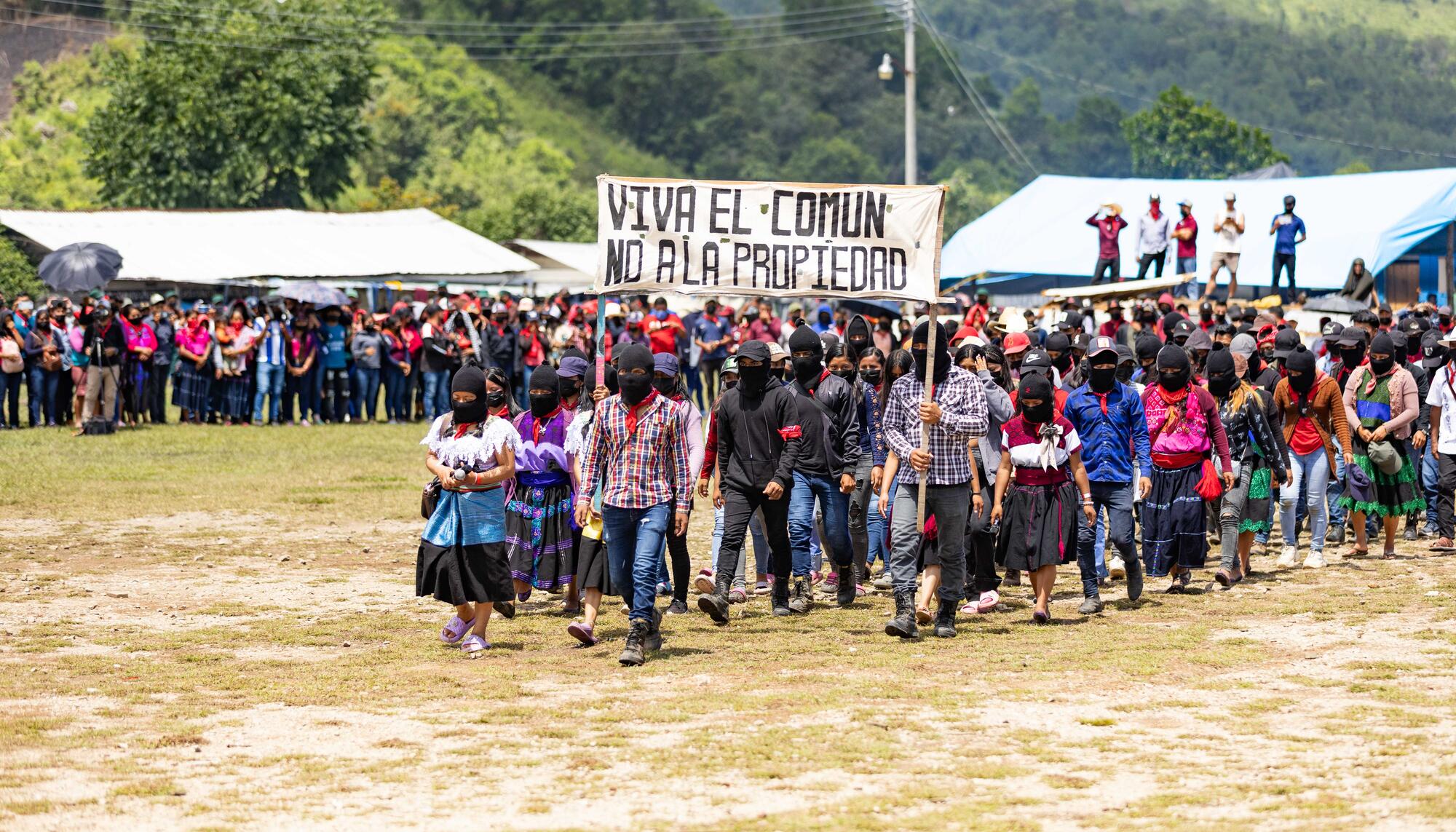 Zapatistas 25 - 1