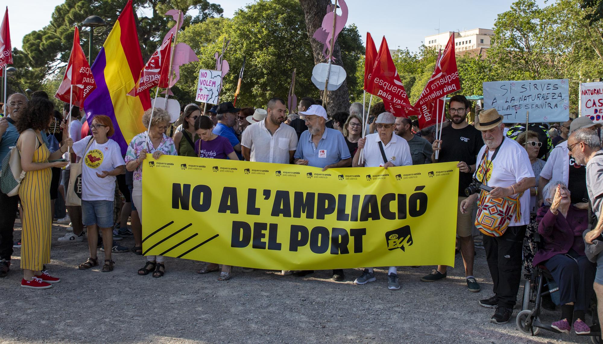 Manifestación contra la ampliación puerto de València - 5