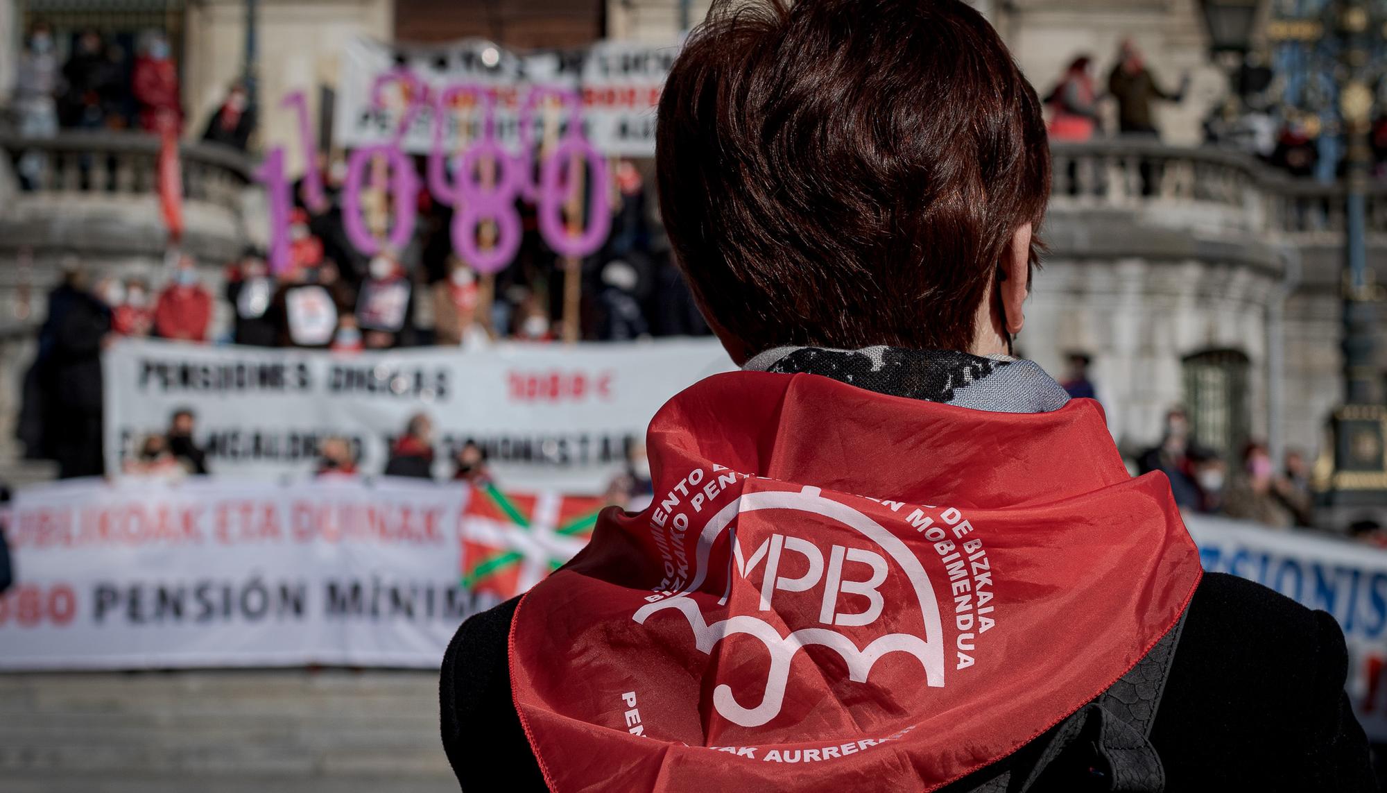 Manifestación cuarto aniversario Movimiento Pensionistas en Bilbao - 12