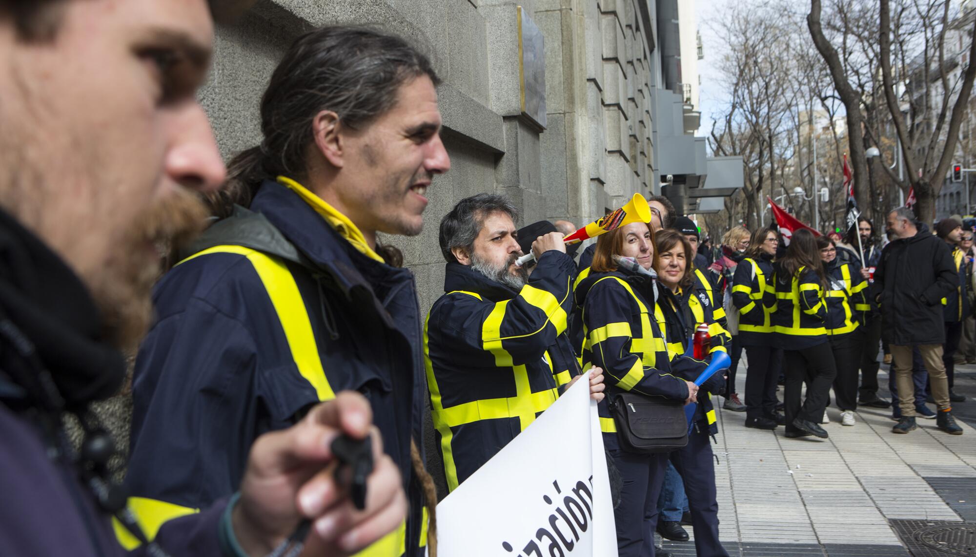 Huelga de Correos_concentración en la Sede Central - 12