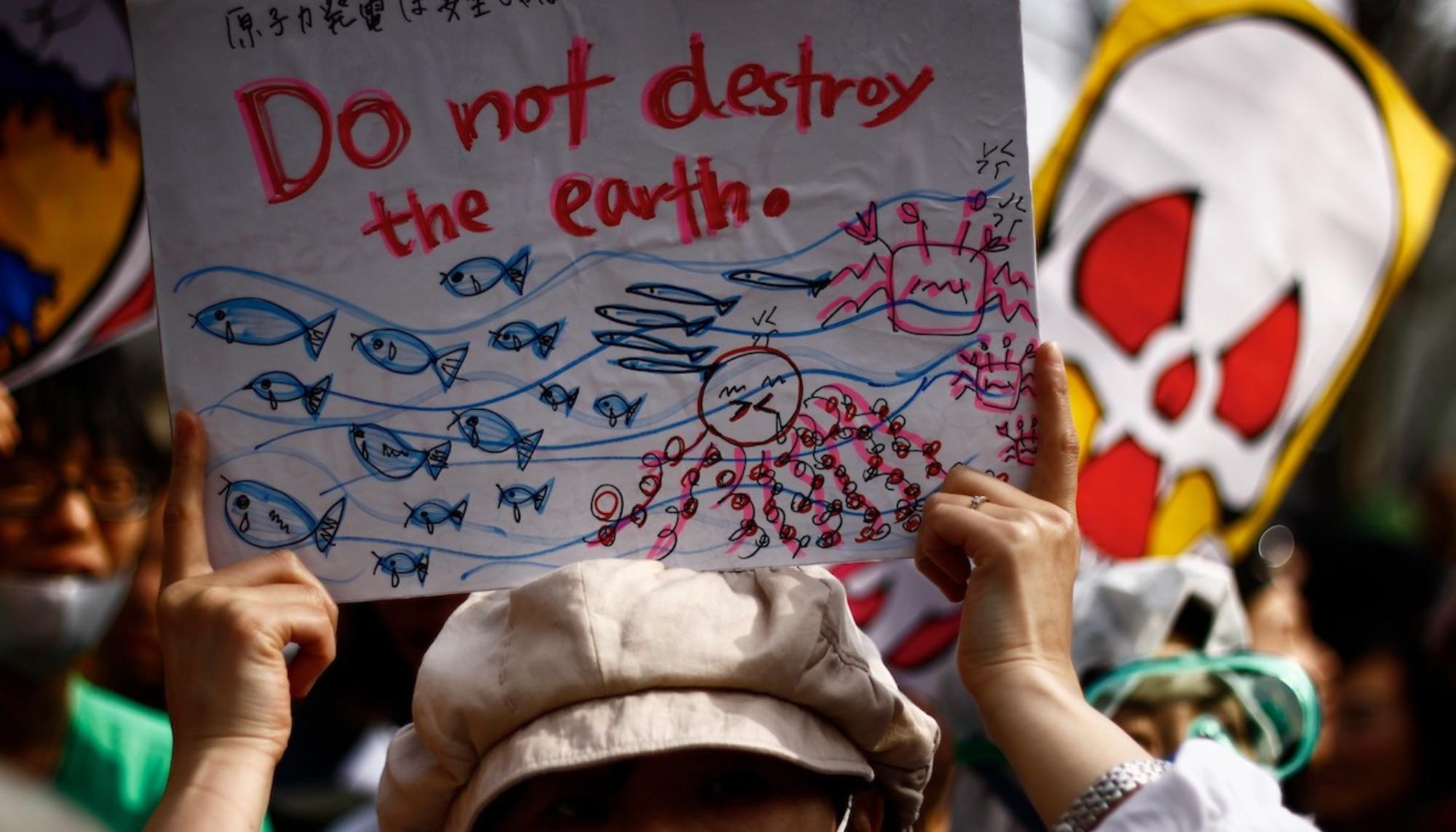 Tanto el sector pesquero como la sociedad civil japonesa se oponen al vertido de agua radiactiva de Fukushima al océano. Fuente: Beyond Nuclear International