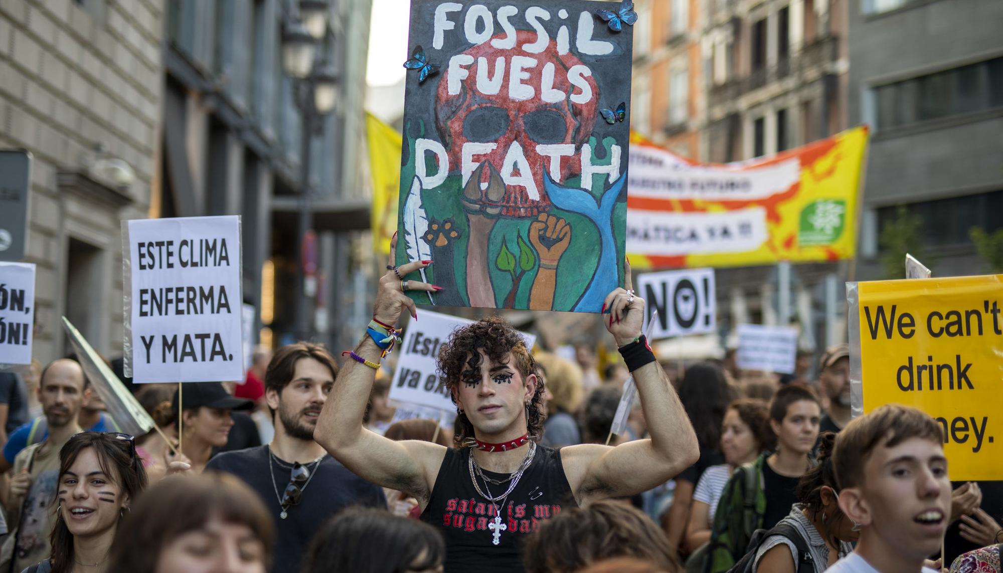 Manifestacion fin de combustibles fosiles Clima - 8