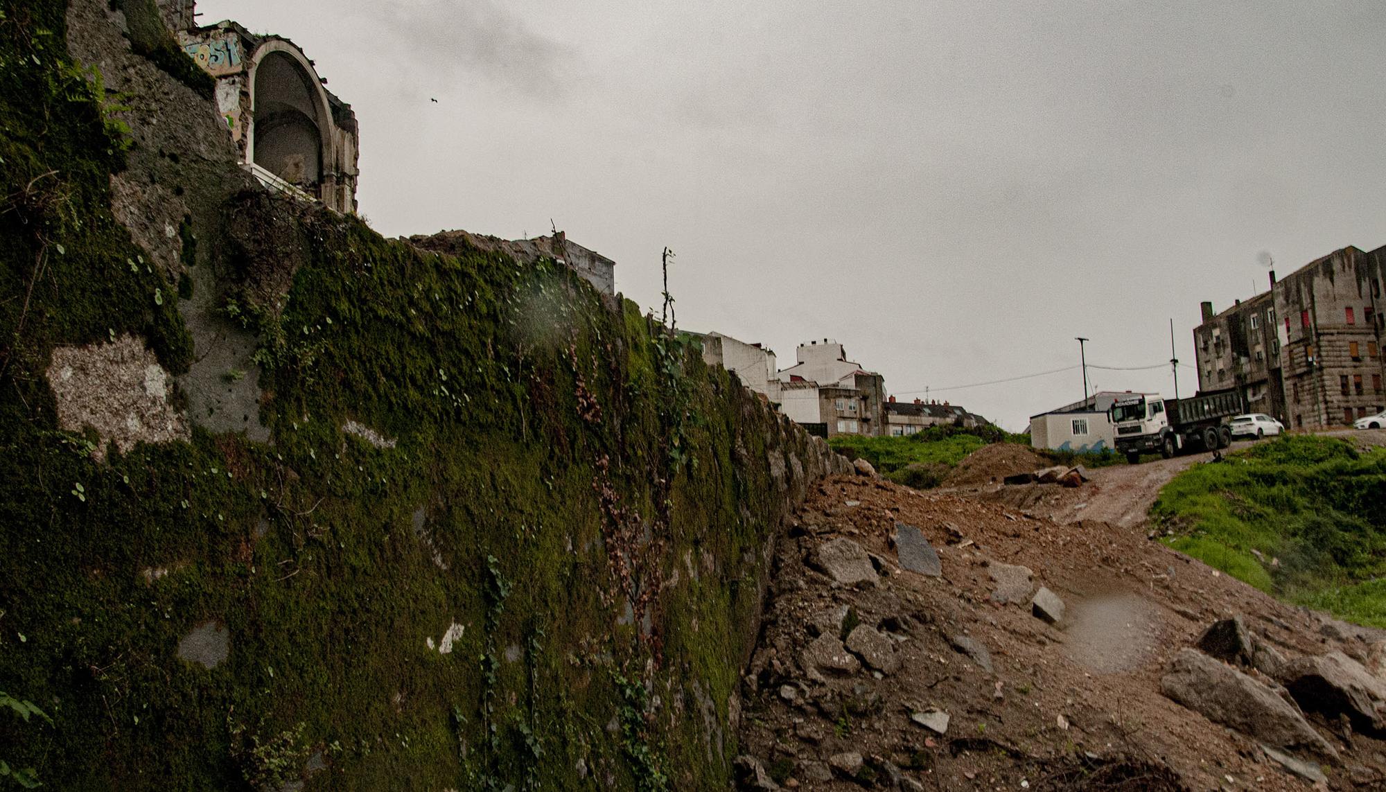 Desprendemento de terra nunha urbanización de luxo en Vigo. - 10