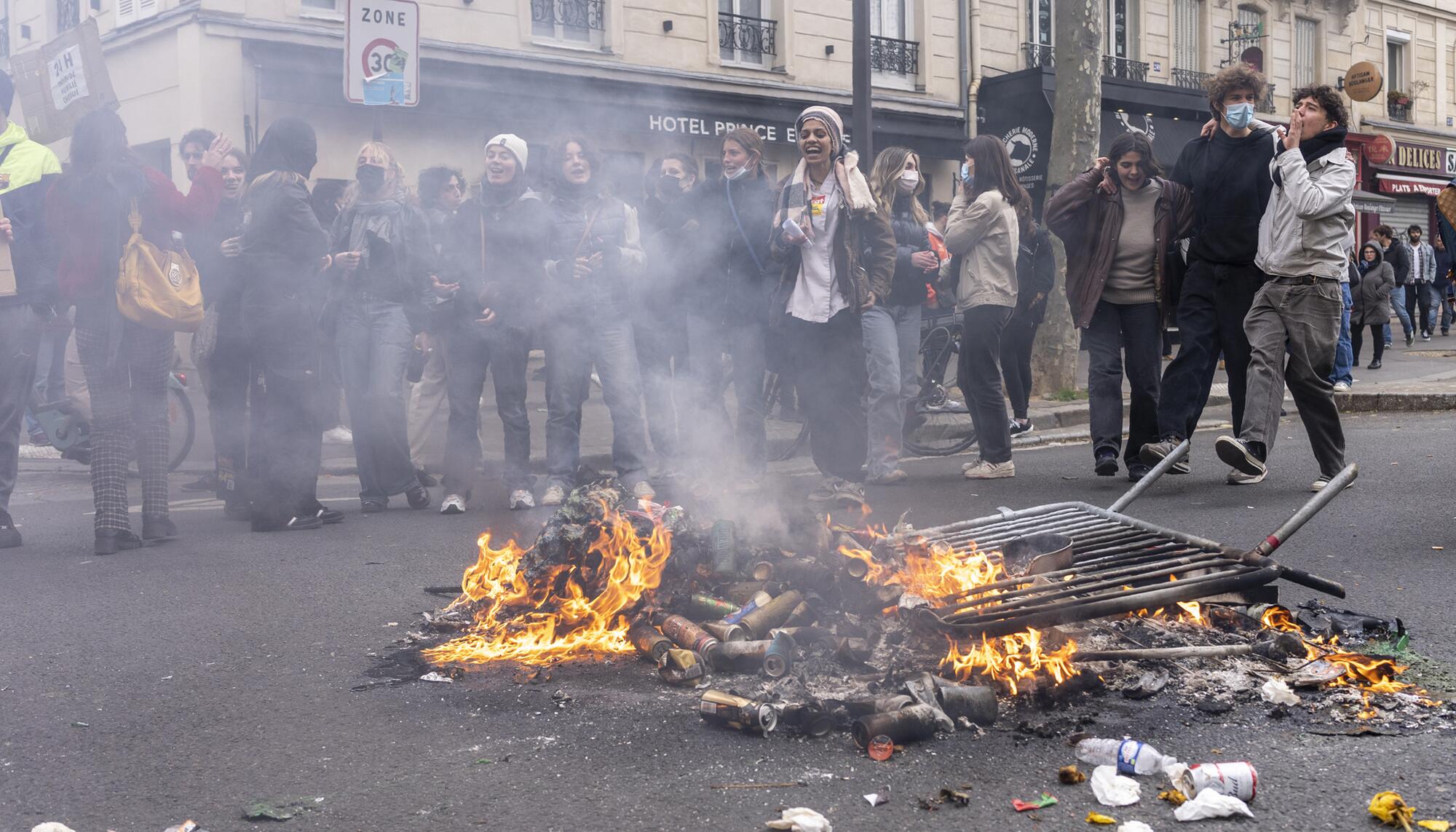 Movilizaciones en París contra la reforma de las jubilaciones - 14