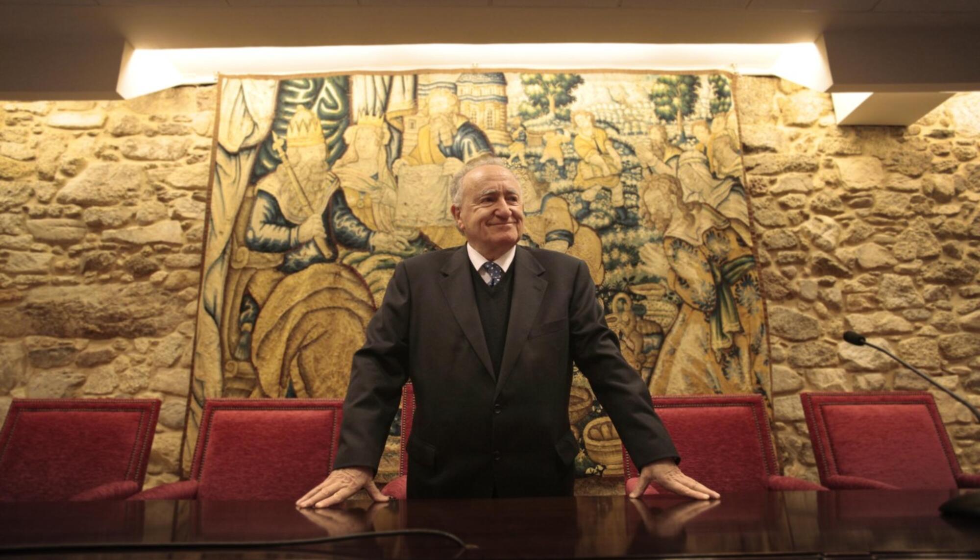  Xesús Alonso Montero