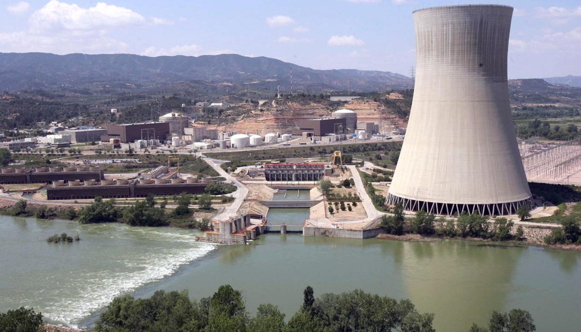 Central nuclear de Ascó I. Fuente: nuclear-energy.net