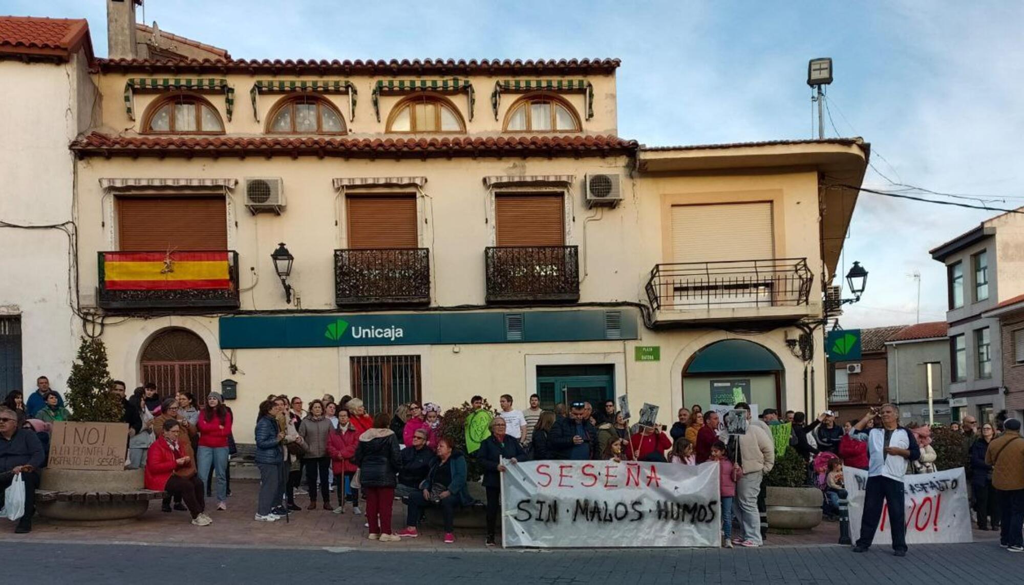 Protesta en Seseña Planta asfalto