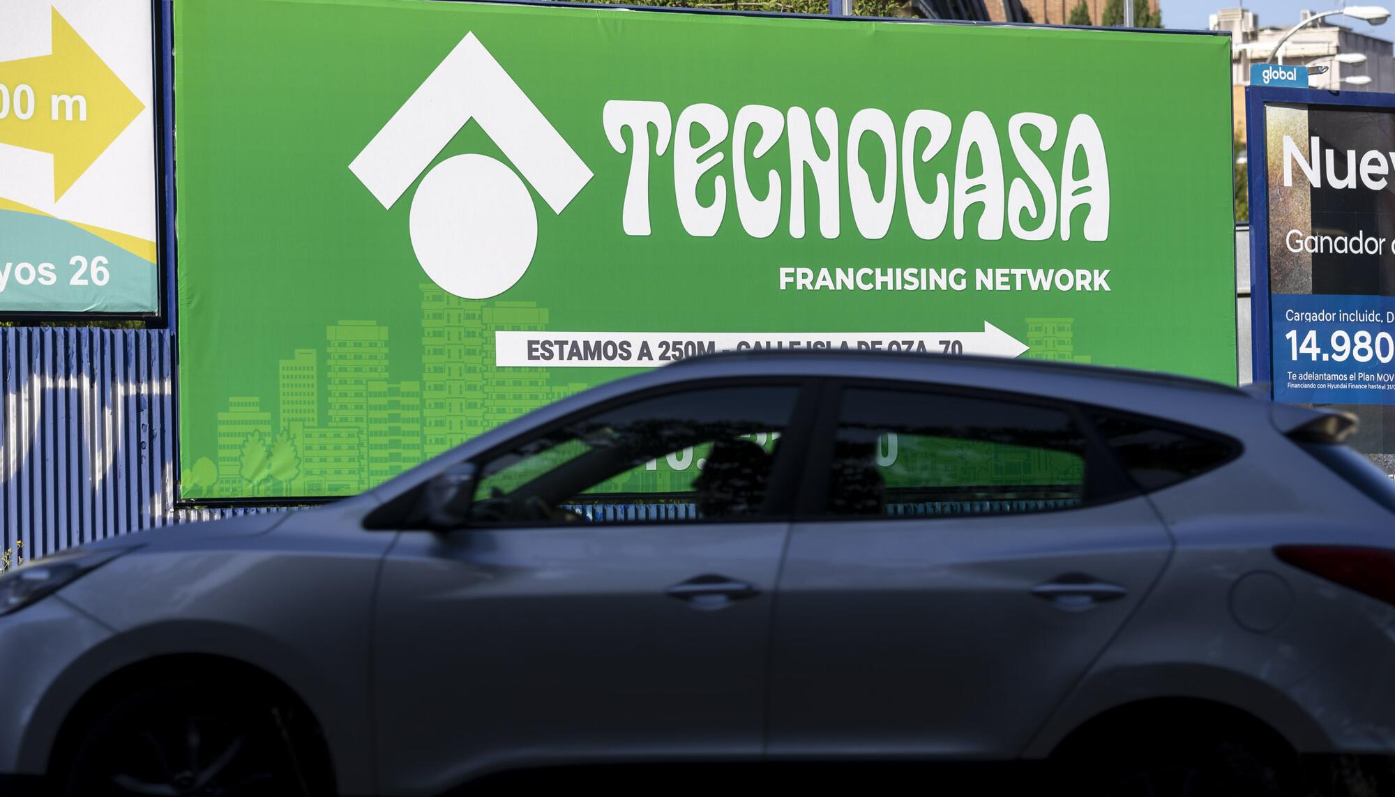 Valla publicitaria Tecnocasa 1
