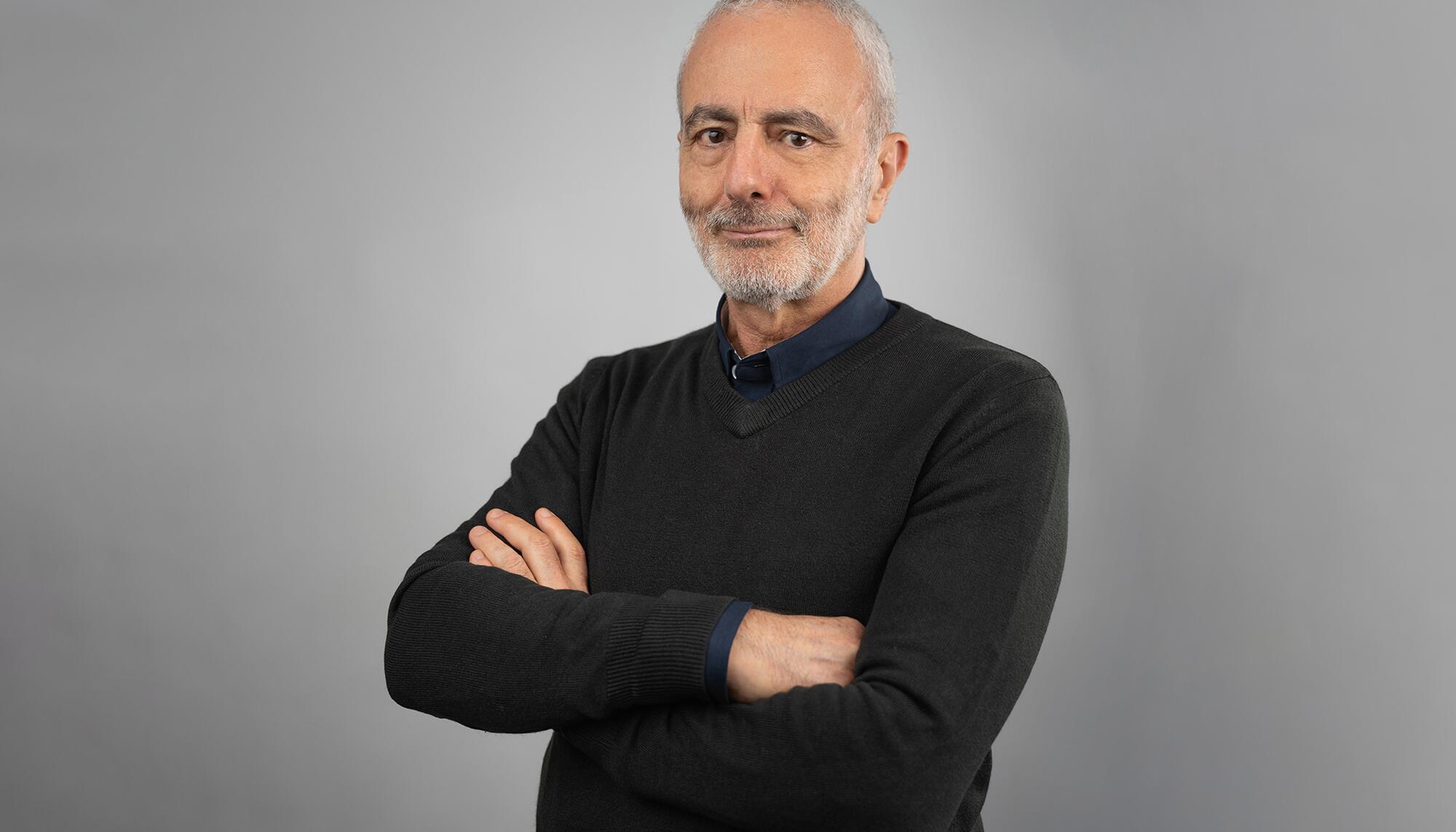 Farid Kahhat  - 1