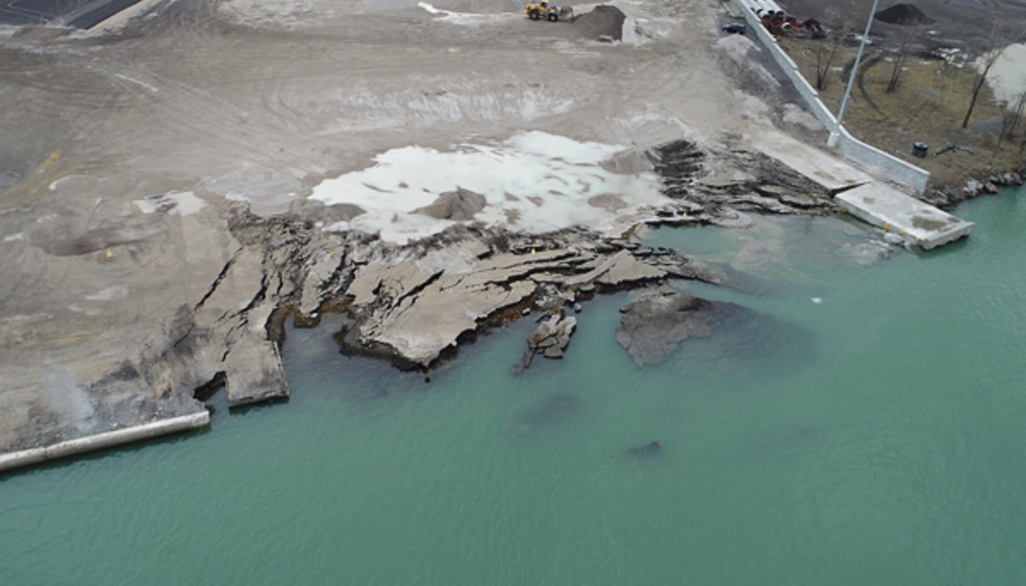 Tierras contaminadas por uranio colapsan en el río Detroit. Fuente: michigan.gov